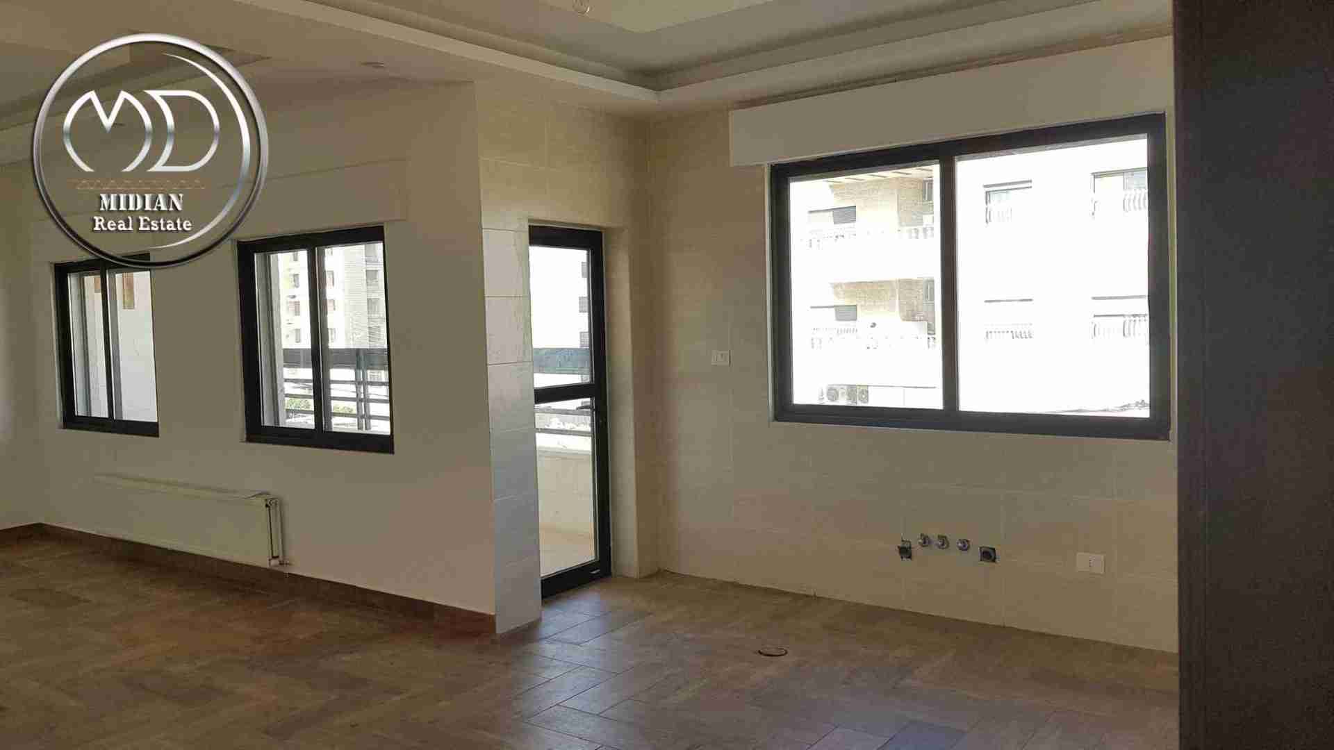 شقة جديدة للبيع دير غبار مقابل القمة 185م تشطيبات فاخرة
لا تنسَ أنك شاهدت هذا الإعلان في عنكبوت...