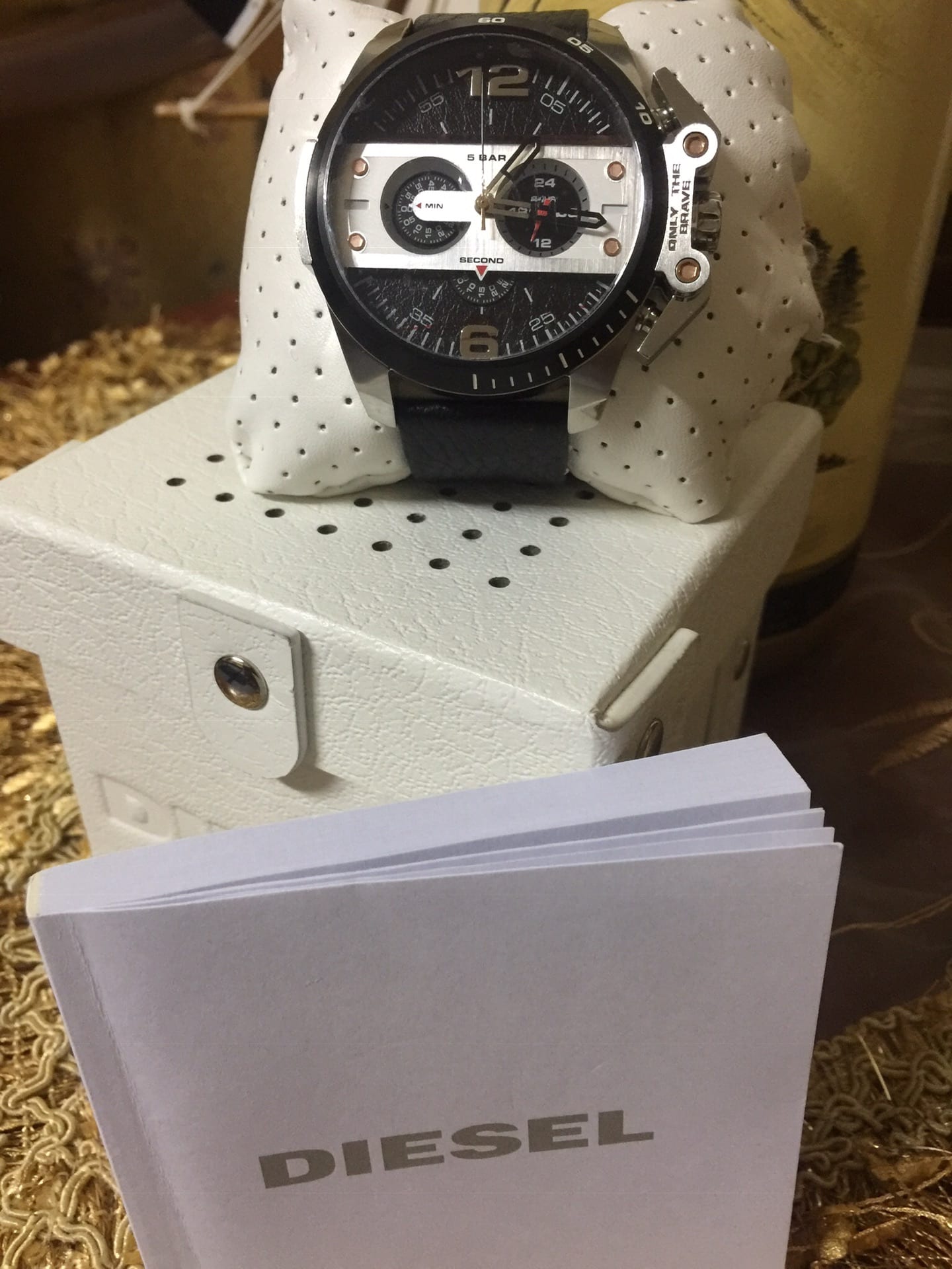 diesel watch dz4361 ساعة ماركة ديزل العالمية للبيع بسعر مغري جديده
لا تنسَ أنك شاهدت هذا الإعلان في عنكبوت...