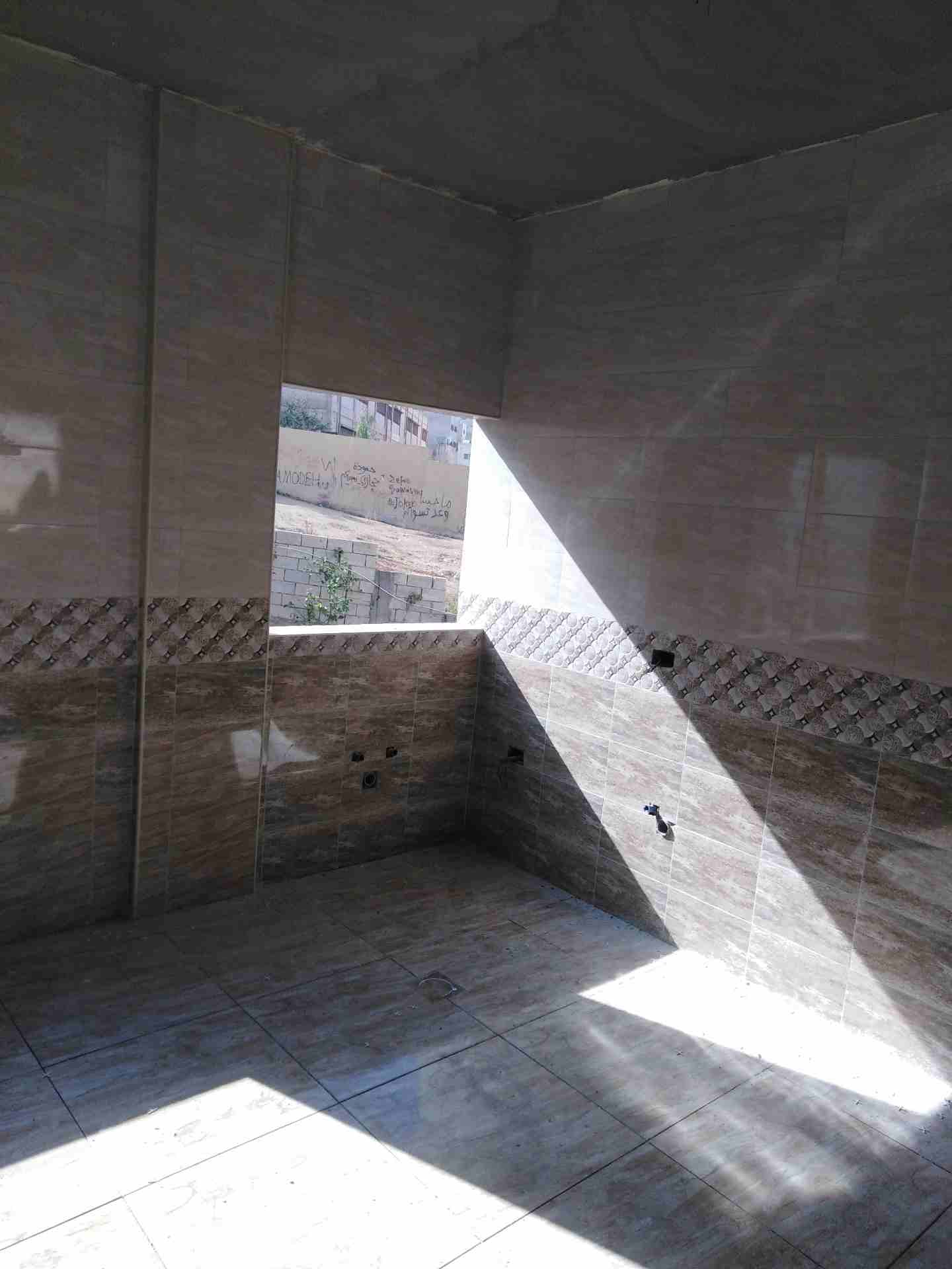 بليط لجميع أعمال البلاط
لا تنسَ أنك شاهدت هذا الإعلان في عنكبوت
بليط لأعمال البلاط سرميك بورسلان...