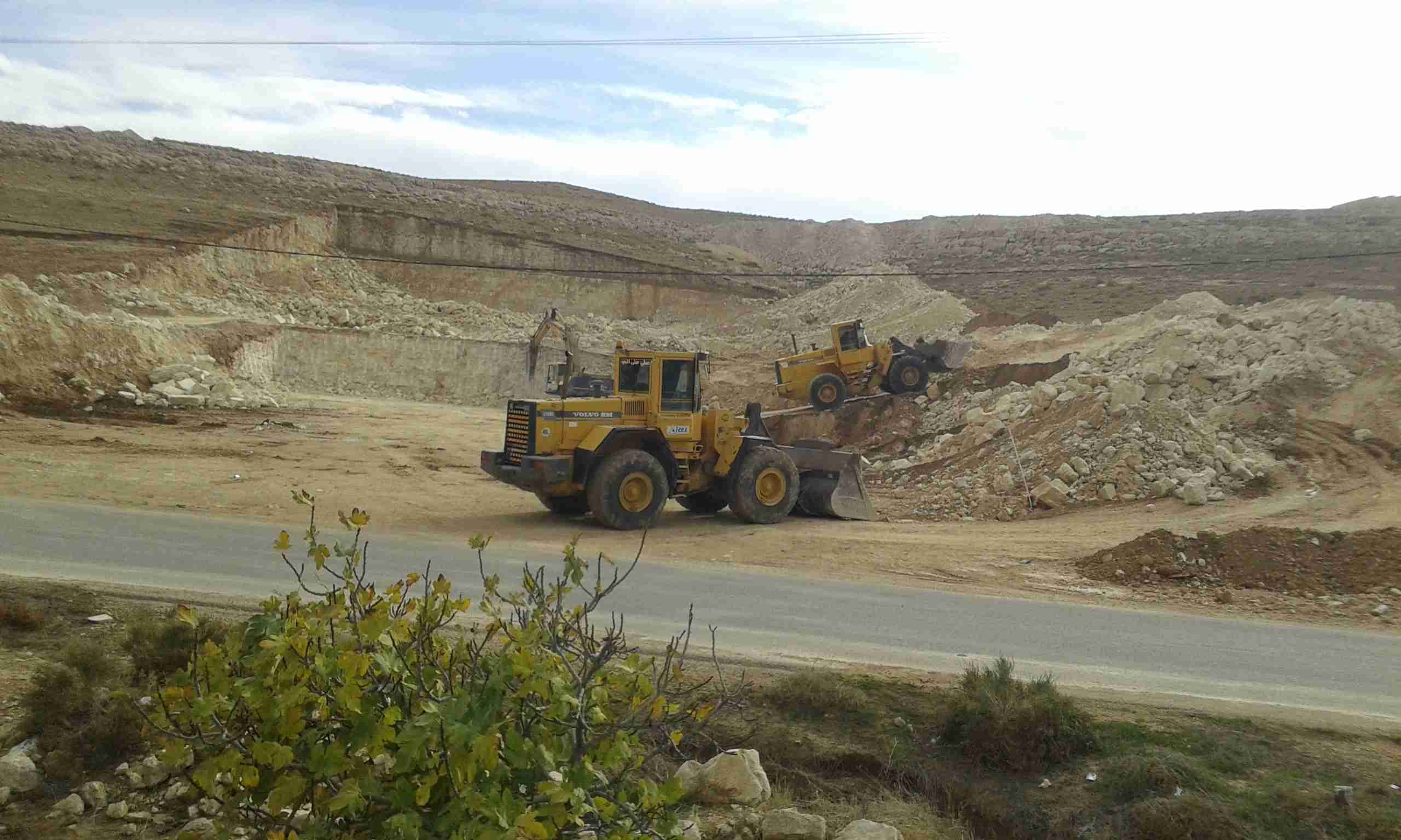حفريات جرافة حفارة قلابات وكافات أعمال الأتربة
لا تنسَ أنك شاهدت هذا الإعلان في عنكبوت
تأجير...