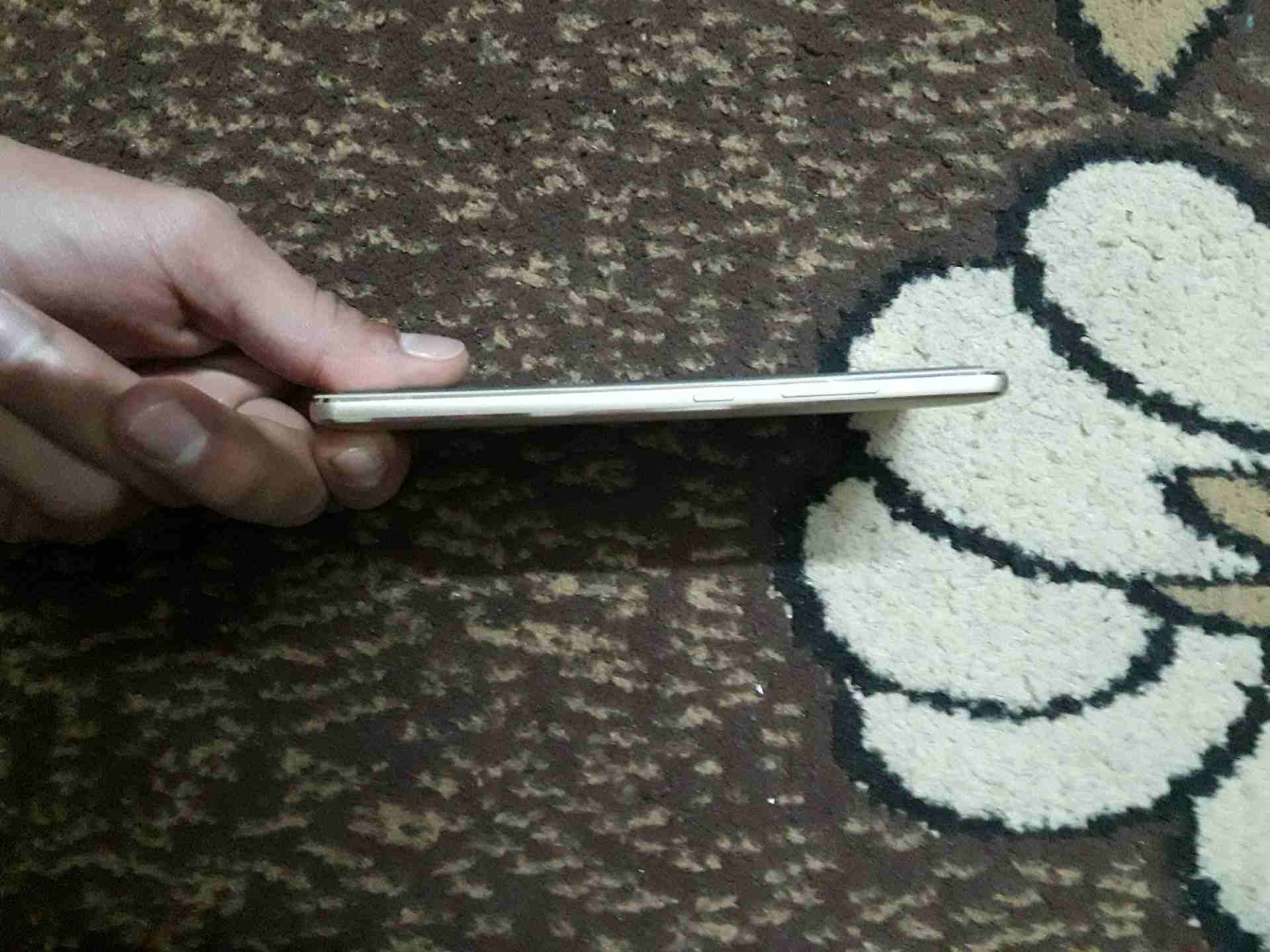 لنوفوp2
لا تنسَ أنك شاهدت هذا الإعلان في عنكبوت
لنوفوp2 الجهاز وكاله لون قولد ذهبي
بطاريه جباره...