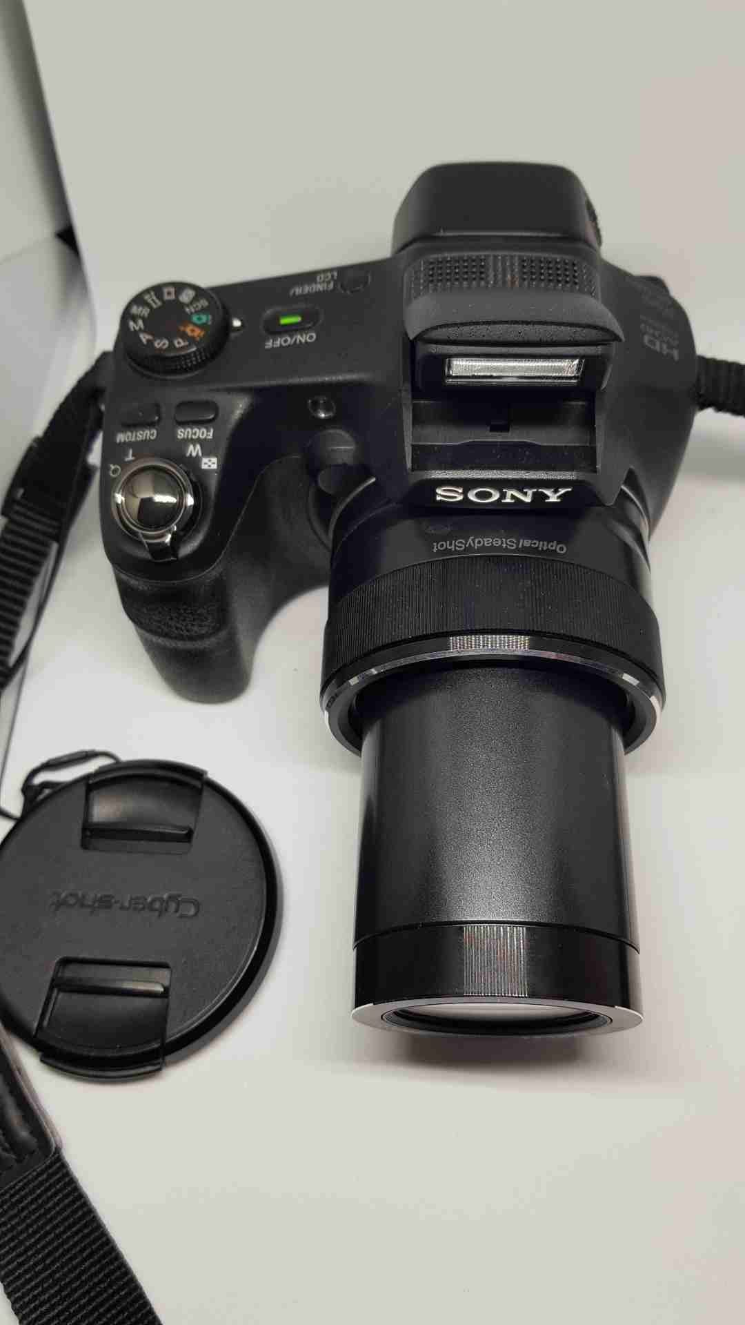 Sony Cyber-shot DSC-HX200V 18.2 MP 30X optical zoom
IN EXCELLENT CONDITION
لا تنسَ أنك شاهدت هذا الإعلان في عنكبوت...