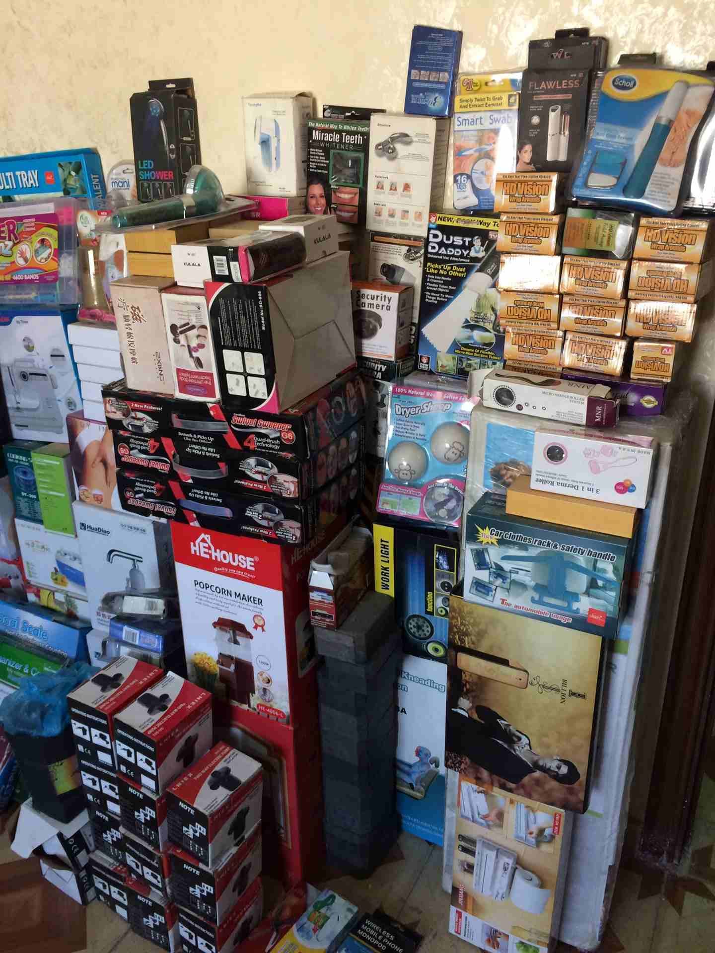 شروة بسعر جملة الجملة للبيع
لا تنسَ أنك شاهدت هذا الإعلان في عنكبوت
0798241514
الشروة عبارة عن ساعات كوبي ماركات عدد 70 ساعه...