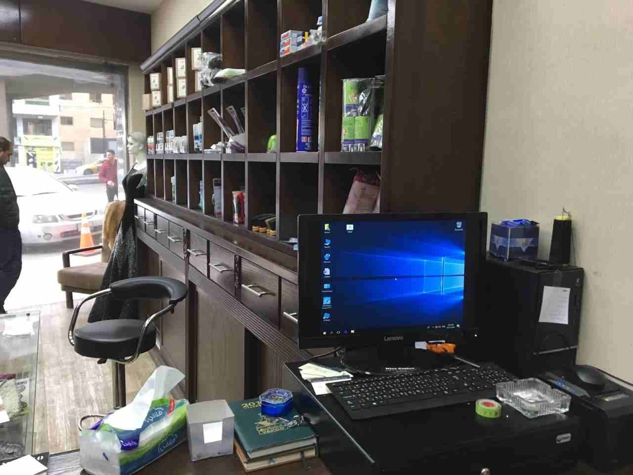 محل تجاري للبيع-موقع مميز(تقاطع الحرمين "دوار الكيلو")
لا تنسَ أنك شاهدت هذا الإعلان في عنكبوت...