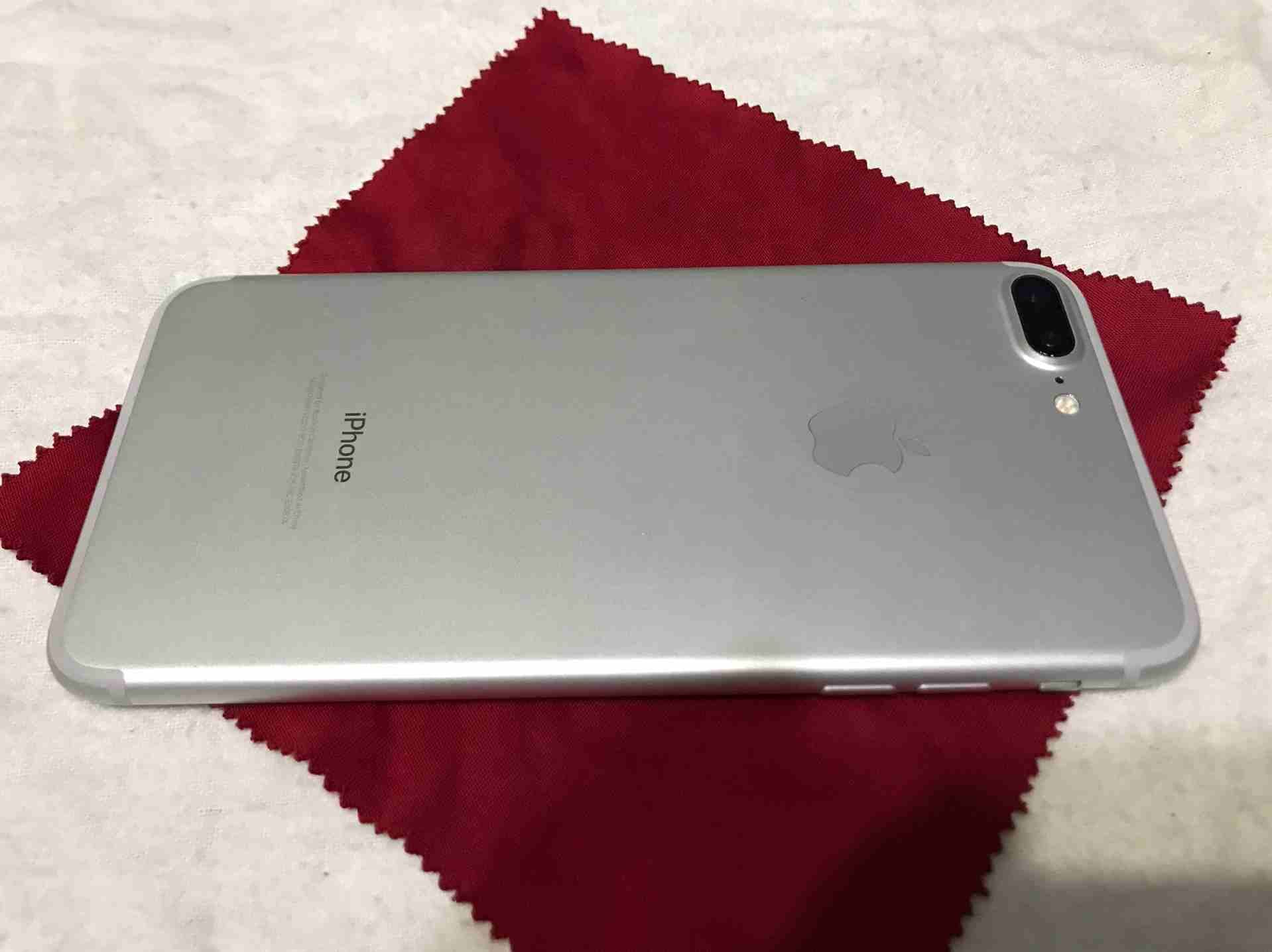 ايفون 7 بلس
لا تنسَ أنك شاهدت هذا الإعلان في عنكبوت
ايفون 7 بلس
لون سلفر
32g
معاه شاحنه الاصلي فق...