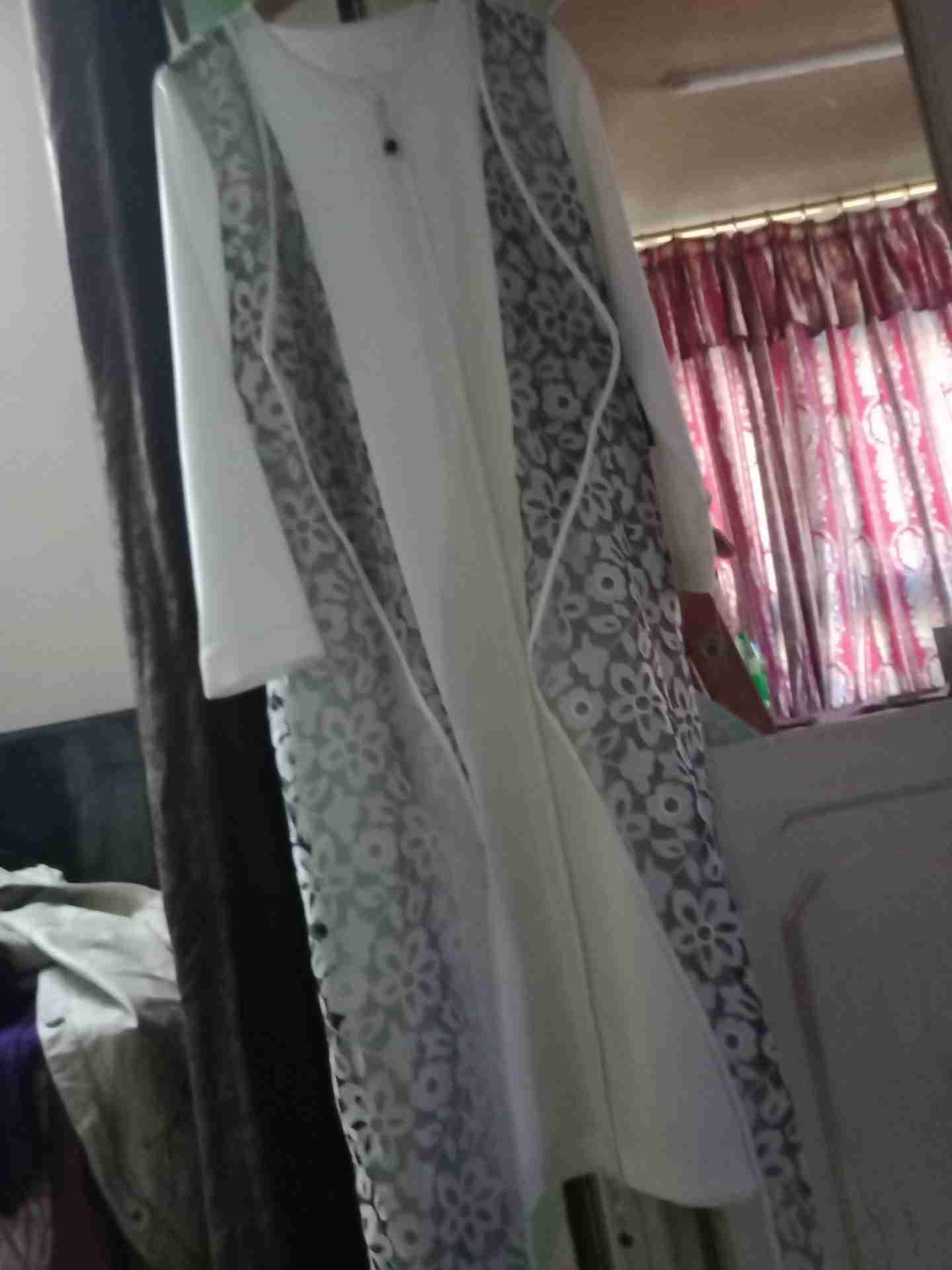 dress فساتين
لا تنسَ أنك شاهدت هذا الإعلان في عنكبوت
فساتبن...
