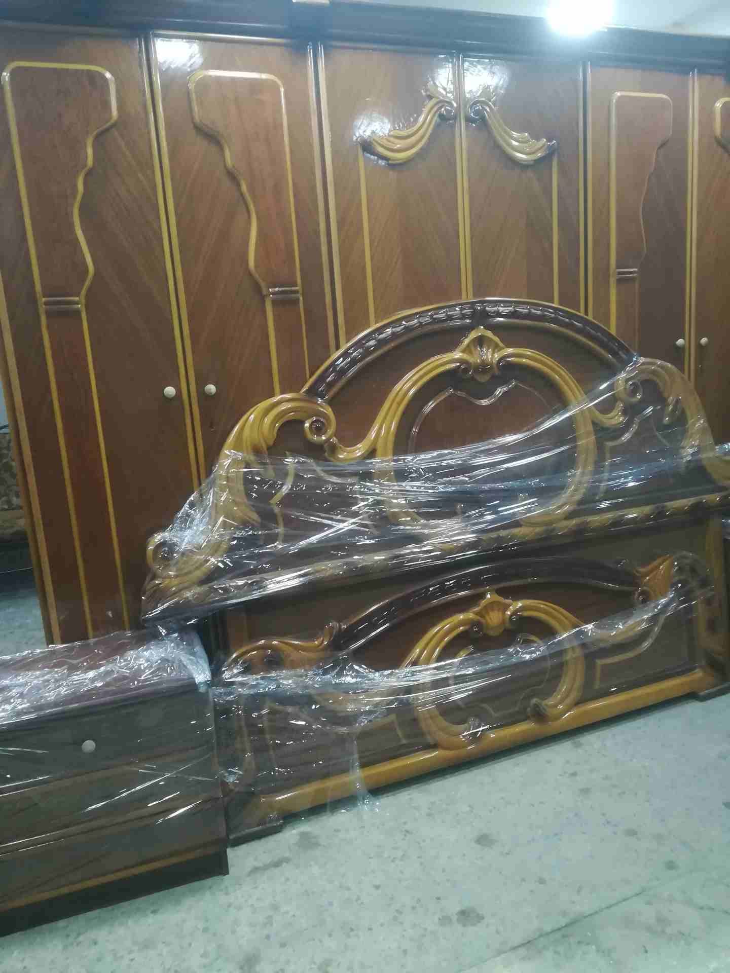 غرفه نوم تفصيل خشب لاتيه وزان كامل بحاله الجديد
لا تنسَ أنك شاهدت هذا الإعلان في عنكبوت
غرفه نوم...