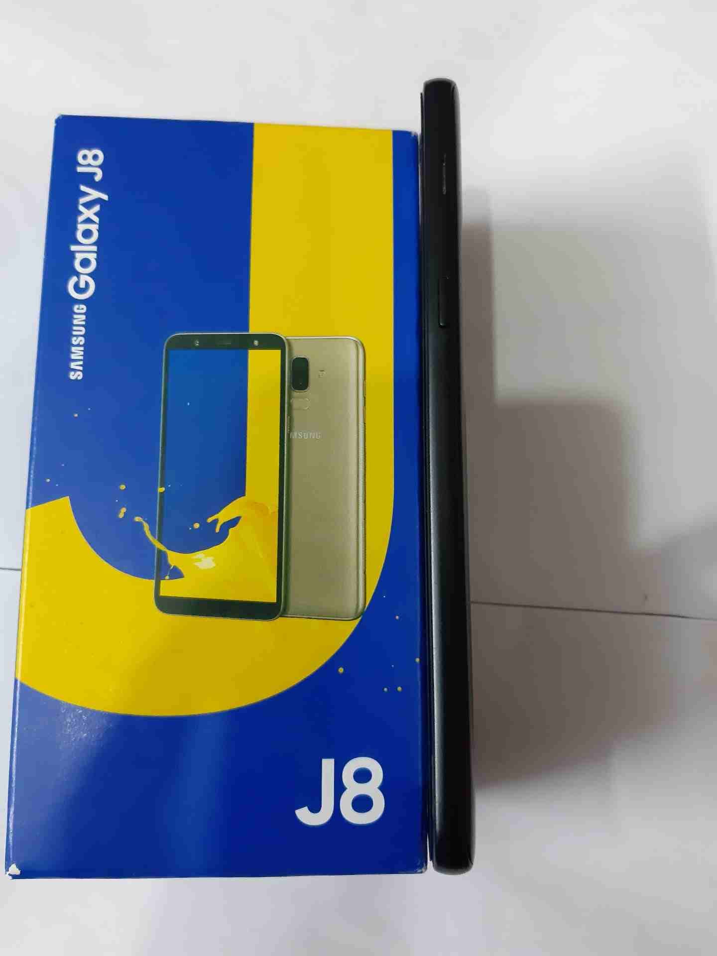 Samsung Galaxy J8 Black سامسونج جالكسي جي8 للبيع معاه كامل اغراض للبيع فقط
لا تنسَ أنك شاهدت هذا الإعلان في عنكبوت...