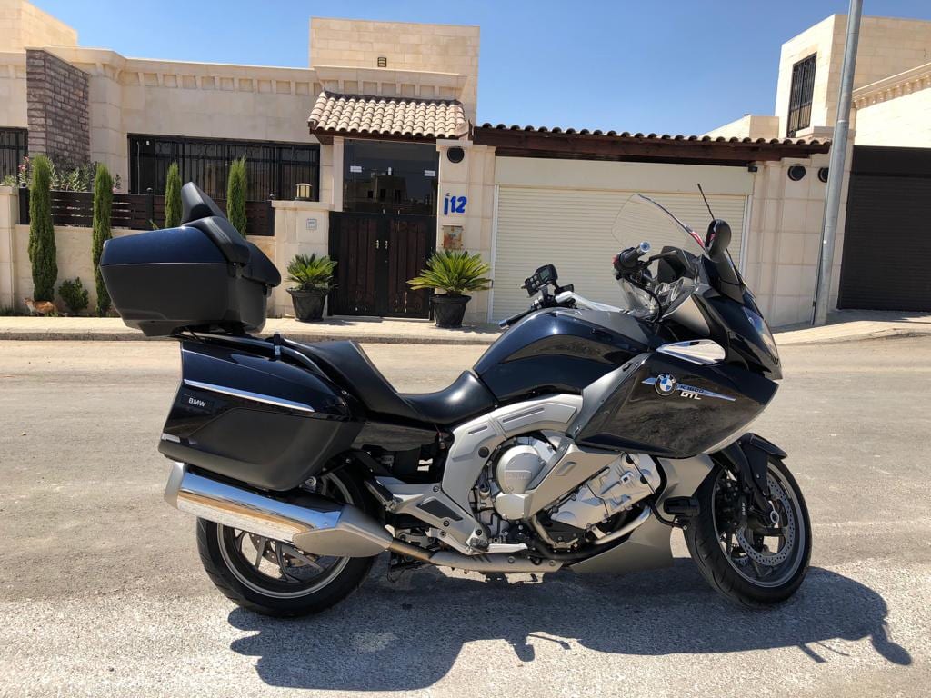دراجة نارية BMW للبيع
لا تنسَ أنك شاهدت هذا الإعلان في عنكبوت
Capacity: 1649 CC
- Power: 160...