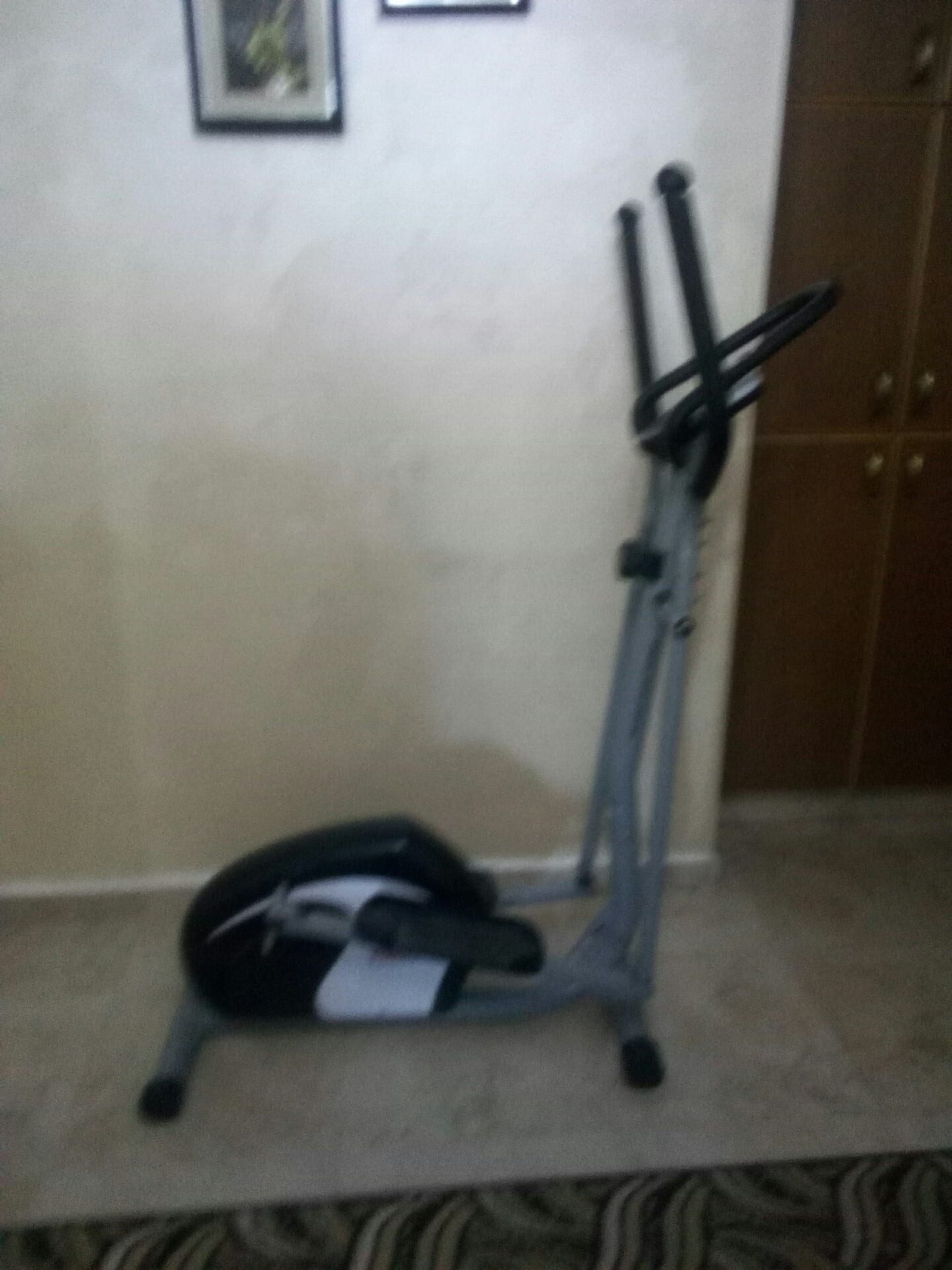 جهاز york fitens
لا تنسَ أنك شاهدت هذا الإعلان في عنكبوت
جهاز رياضة شبه جديد السعر قابل للتفا...