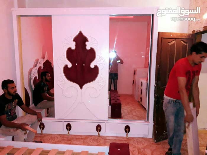 أحدث الموديلات لغرف العرسان والماستر
لا تنسَ أنك شاهدت هذا الإعلان في عنكبوت
تفصيل حسب الطلب...