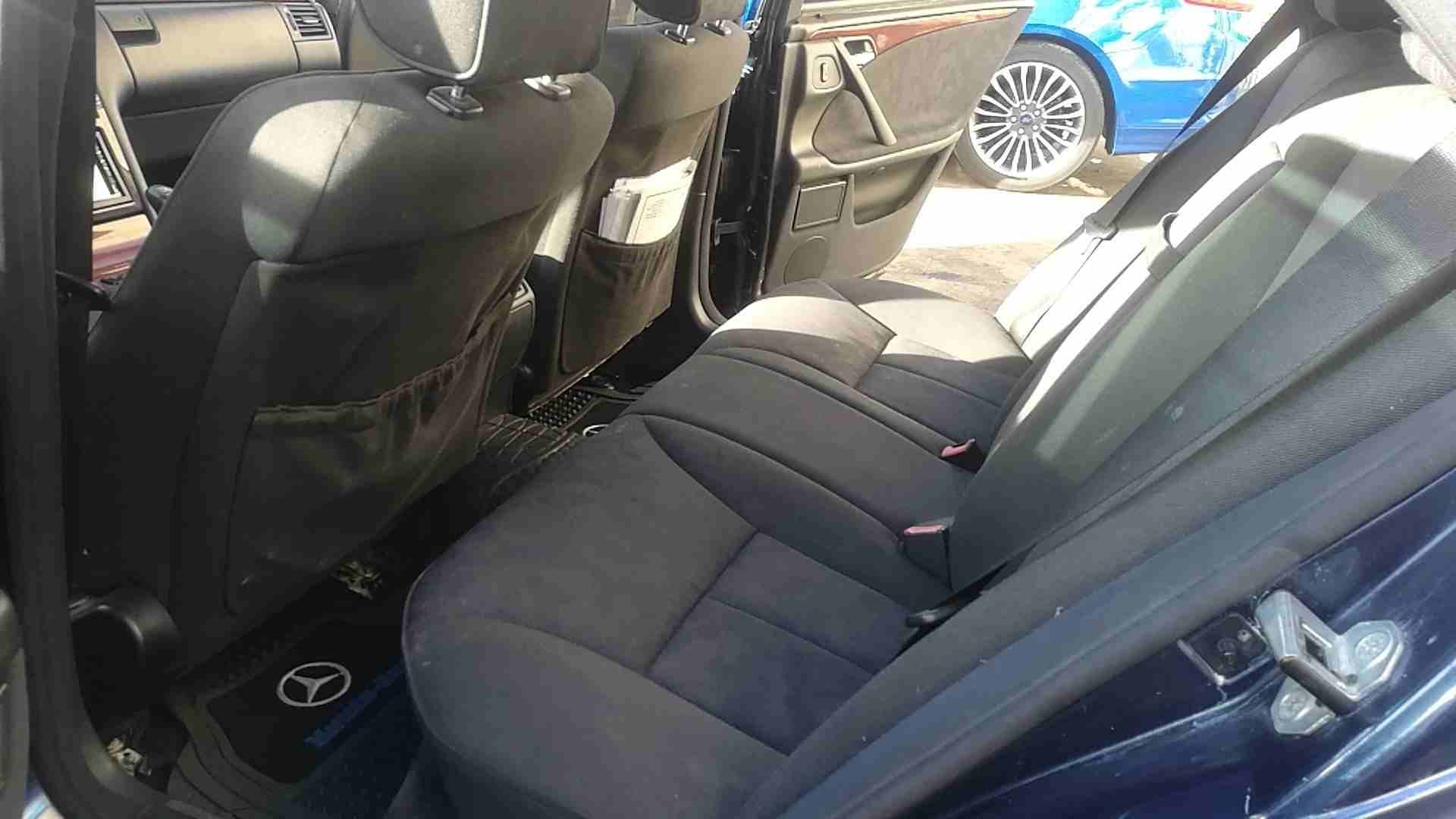مرسيدس قرش ونص وكالة ماتور 2300cc بيان 2000 افنجارد1998
لا تنسَ أنك شاهدت هذا الإعلان في عنكبوت
د...