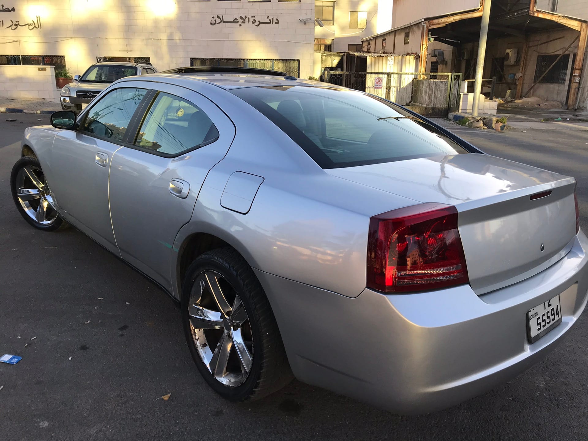 دودج تشارجر فل كامل مع فتحة 3500cc
لا تنسَ أنك شاهدت هذا الإعلان في عنكبوت
دودج تشارجر لون فض...