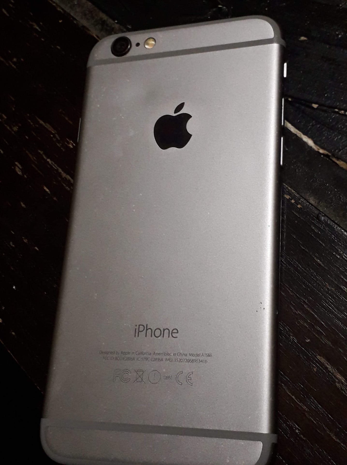 iPhone 6 (16GB )بحالة ممتازة للبيع أو للبدل
لا تنسَ أنك شاهدت هذا الإعلان في عنكبوت
iPhone 6...