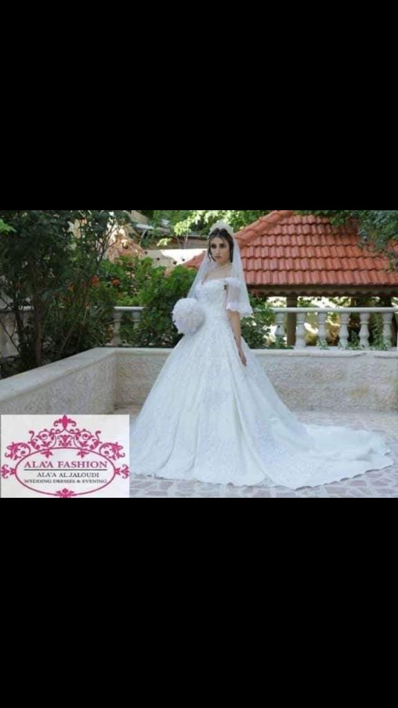 اختاري فستان احلامك ابتدائا من 70دينار
لا تنسَ أنك شاهدت هذا الإعلان في عنكبوت
عرض خاص لعرايس...