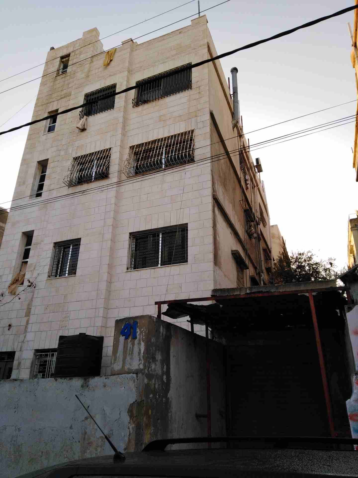 عمارة اربع طوابق للبيع - حي نزال
لا تنسَ أنك شاهدت هذا الإعلان في عنكبوت
عمارة اربع طوابق واجه حج...