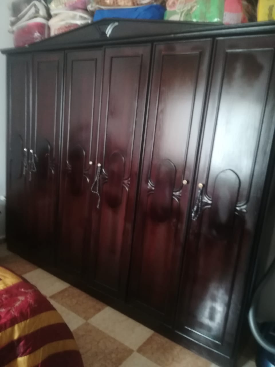 غرفة نوم بحالة ممتازه
لا تنسَ أنك شاهدت هذا الإعلان في عنكبوت
غرفة نوم ممتازة وخشبها ثقيل ابو...
