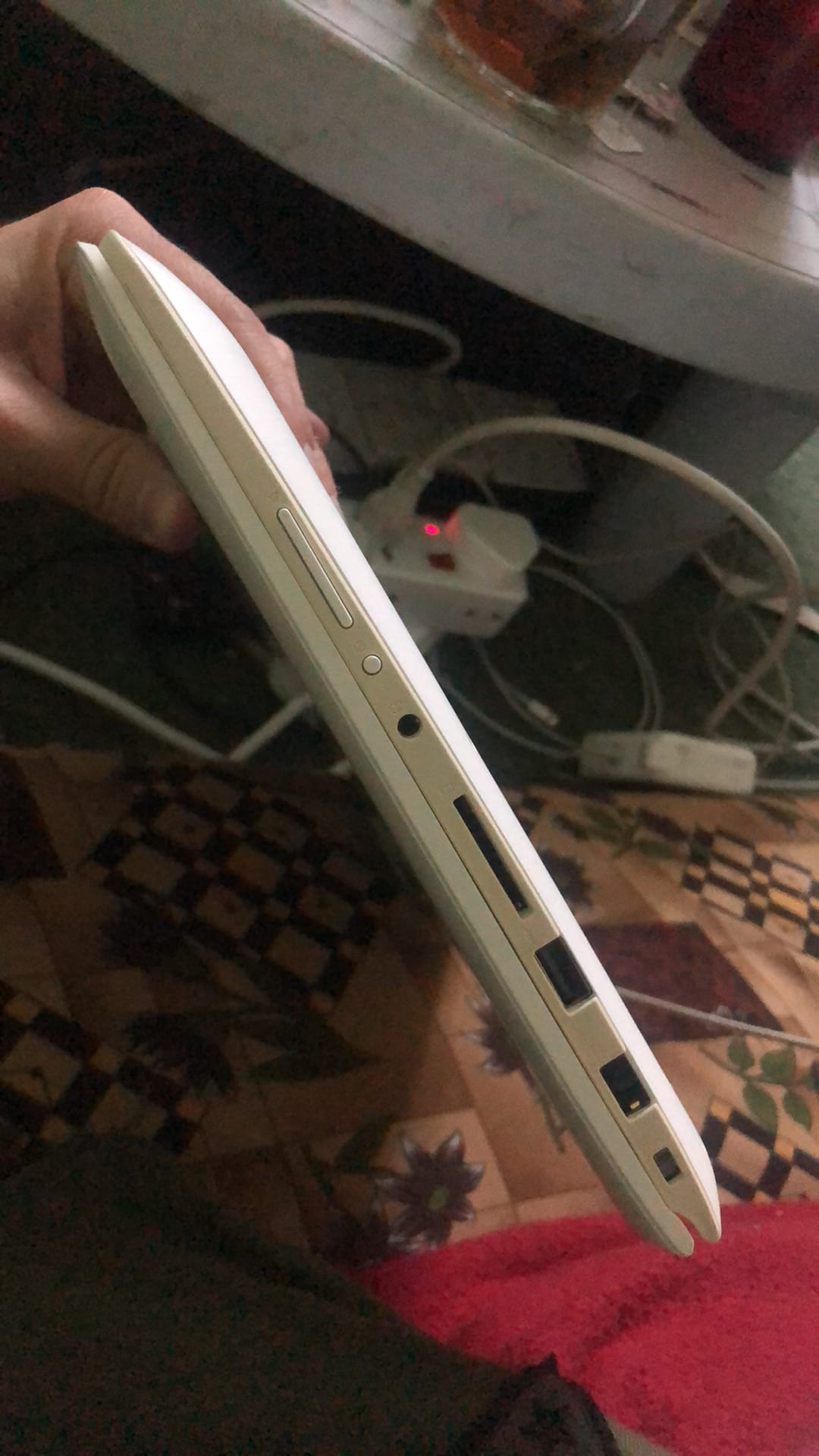 للبيع او البدل على ايفون 6 بلسlenovo yoga 300-11 BR
لا تنسَ أنك شاهدت هذا الإعلان في عنكبوت
ل...