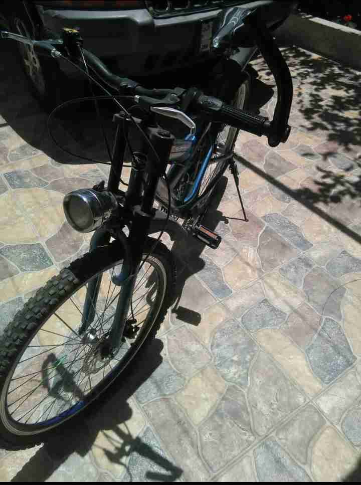 دراجه جنط 26 نوع JOUD BIKE
لا تنسَ أنك شاهدت هذا الإعلان في عنكبوت
صنوبرصات امامي خلفي == د...