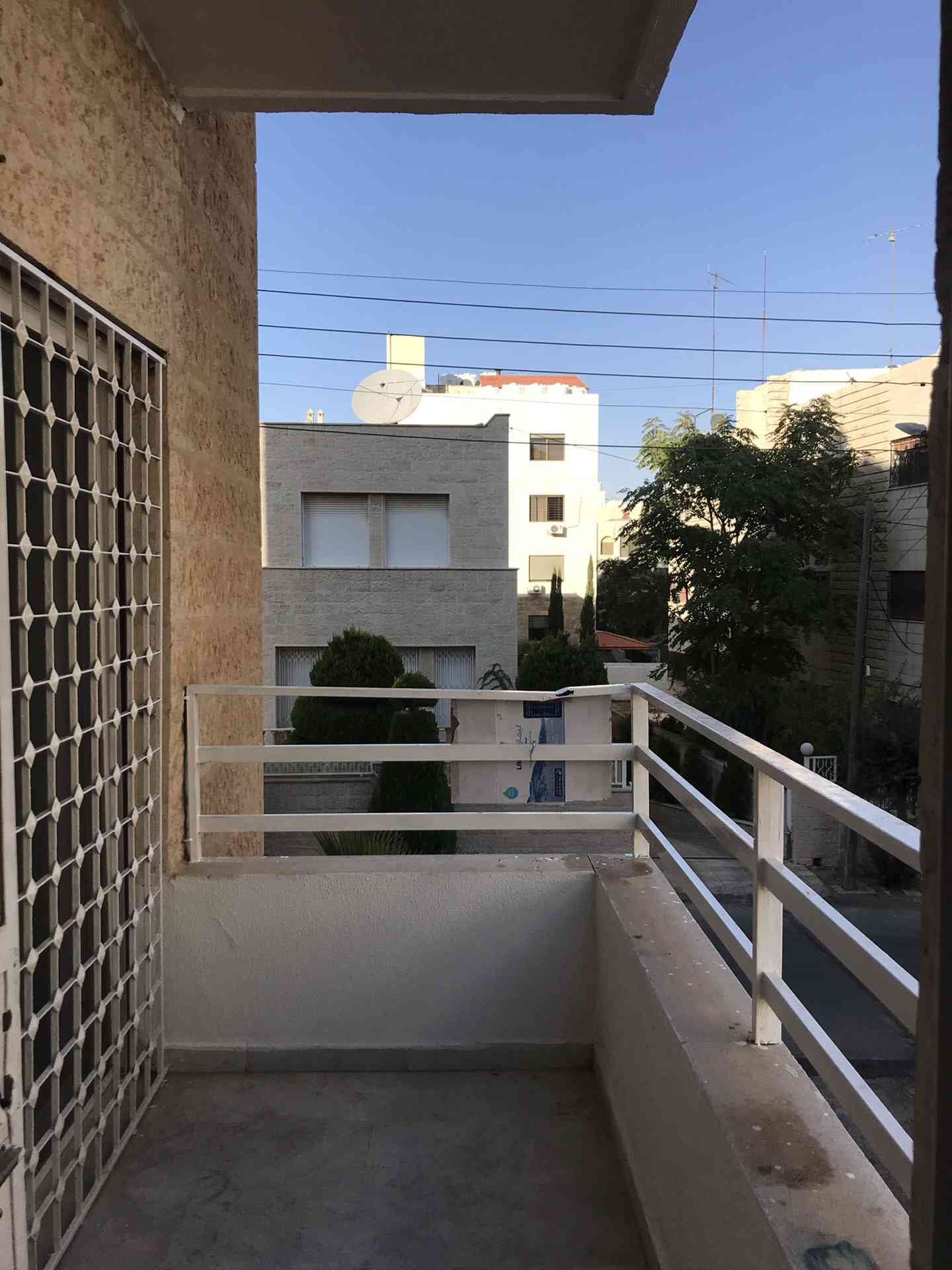 الرابيه خلف بنك الاسكان
لا تنسَ أنك شاهدت هذا الإعلان في عنكبوت
مخدومه مصعد كراج غرفة غزين من...