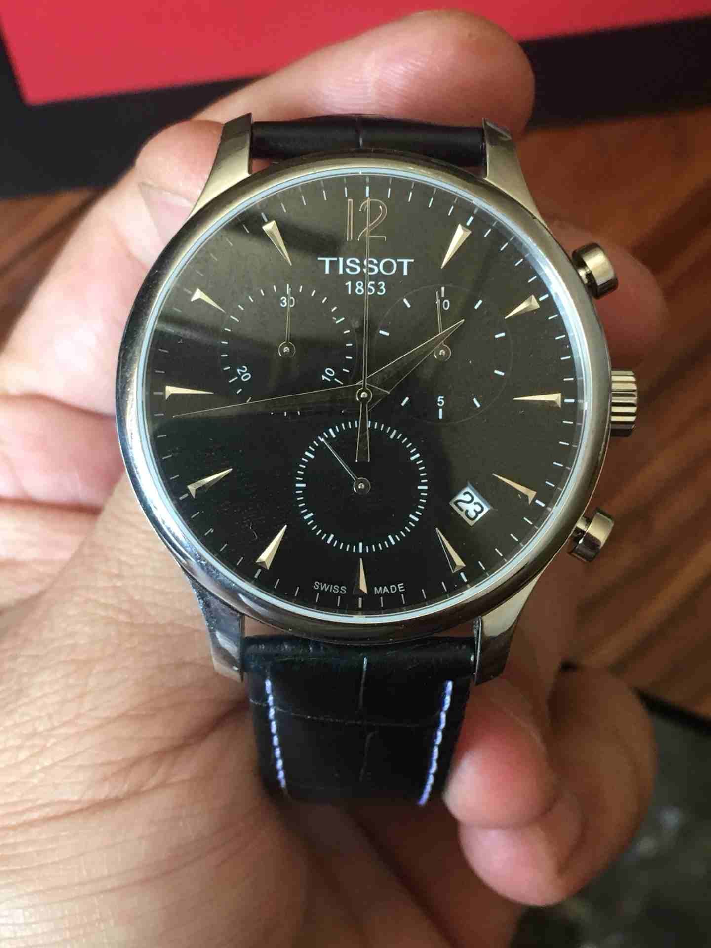 ساعه tissot جديده اصليه
لا تنسَ أنك شاهدت هذا الإعلان في عنكبوت
ساعه تيسوت جديده اصلي سويسري بالج...