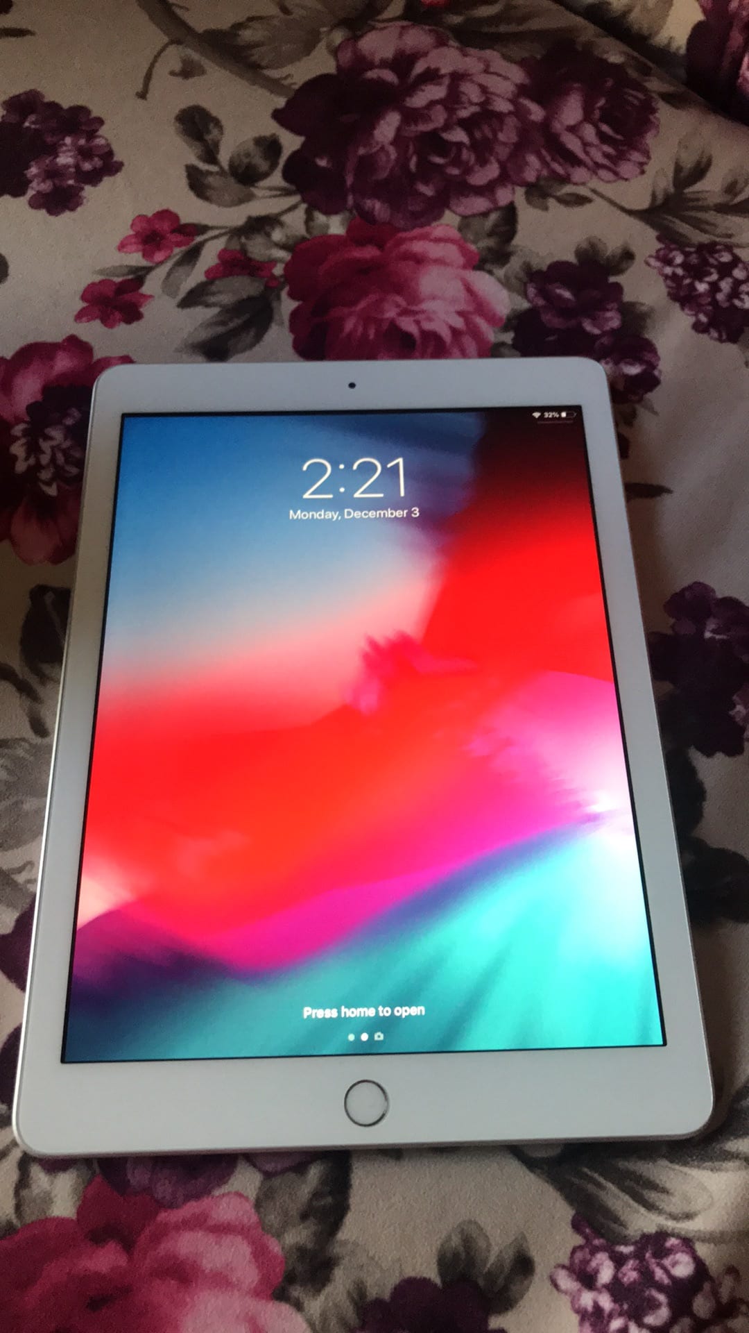 I pad 6th generation (2018)
لا تنسَ أنك شاهدت هذا الإعلان في عنكبوت
الجيل السادس اخر اصدار من...