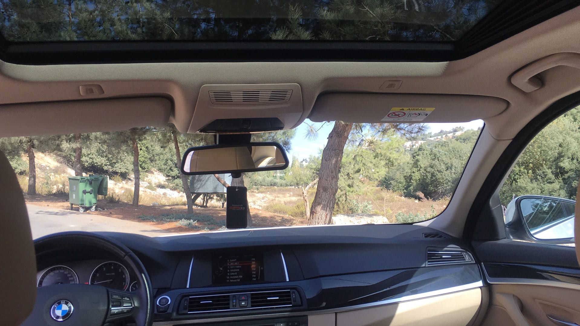 بي ام 520 2016 BMW 520 2016 وارد وصيانه الوكاله
لا تنسَ أنك شاهدت هذا الإعلان في عنكبوت
520...
