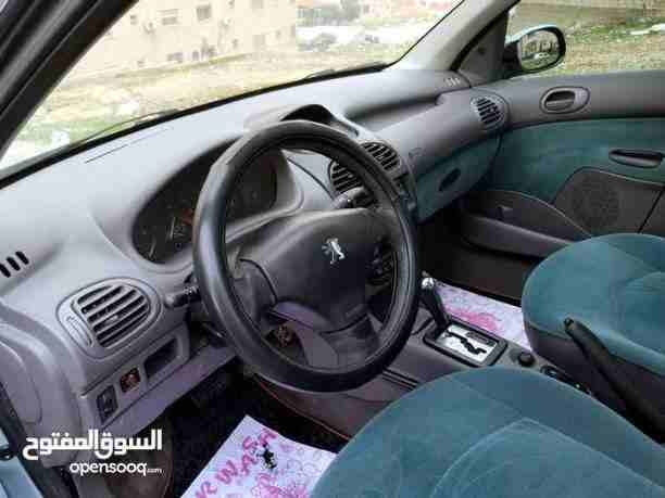 بيجو 206 بانوراما. موديل 2003
قصة 2006
جير اتوماتيك
فتحة بانوراما
زجاج كهرباء
مكيف تتش
شاشة أعطال
جنط الأصلي
بور ستيرنج
ماتور 1600 بيان جمركي
مثبت سرعة
مسجل cd الأصلي
سنتر لوك مع ريموت
جهاز إنذار
كو...