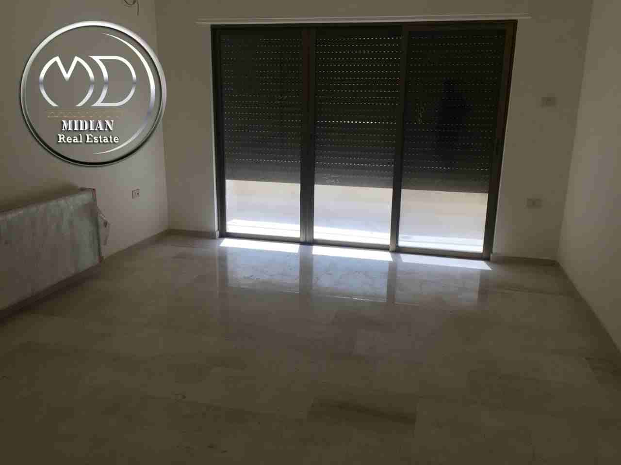 شقه جديدة للبيع الرابية قرب كامبردج مساحه 230م طابق ثاني فاخرة جدا
لا تنسَ أنك شاهدت هذا الإعلان في عنكبوت...