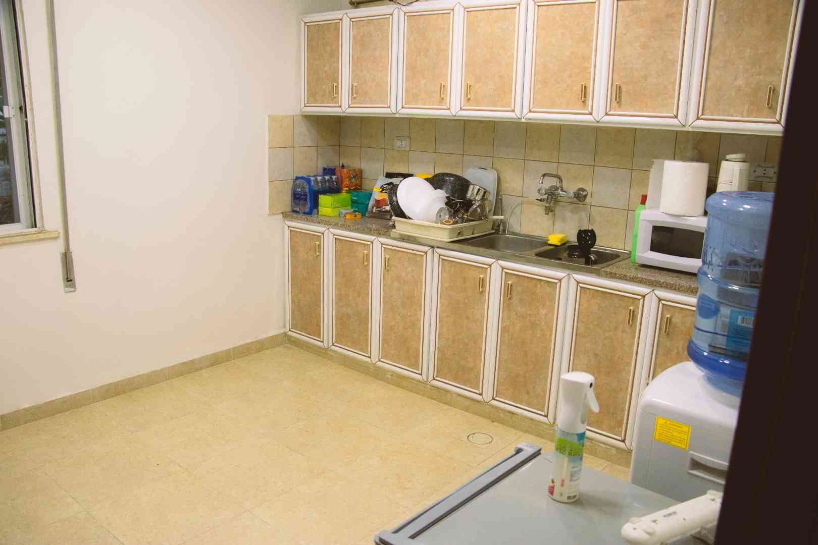 مكتب للبيع بجانب مستشفى عمان
لا تنسَ أنك شاهدت هذا الإعلان في عنكبوت
مكتب طابق أول على الشارع...
