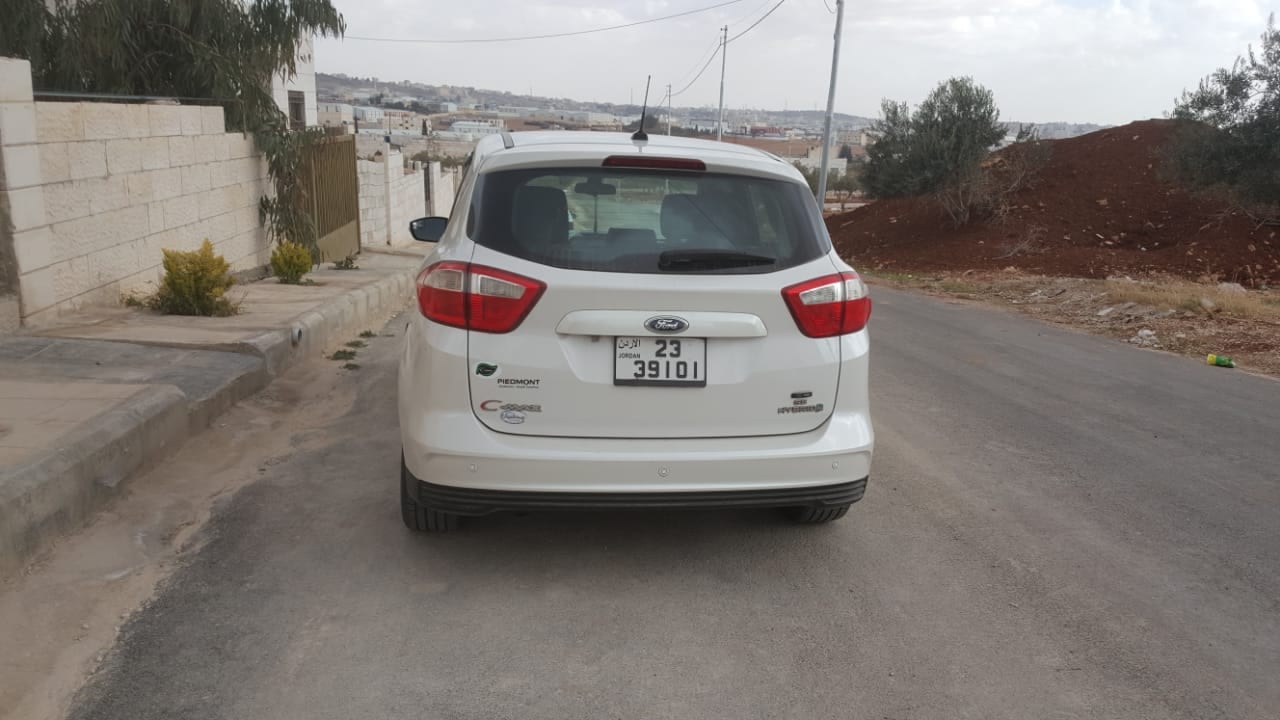 فورد cmax فحص كامل 2013
لا تنسَ أنك شاهدت هذا الإعلان في عنكبوت
تب نظافه
شاشه كبيره
كاميرا...