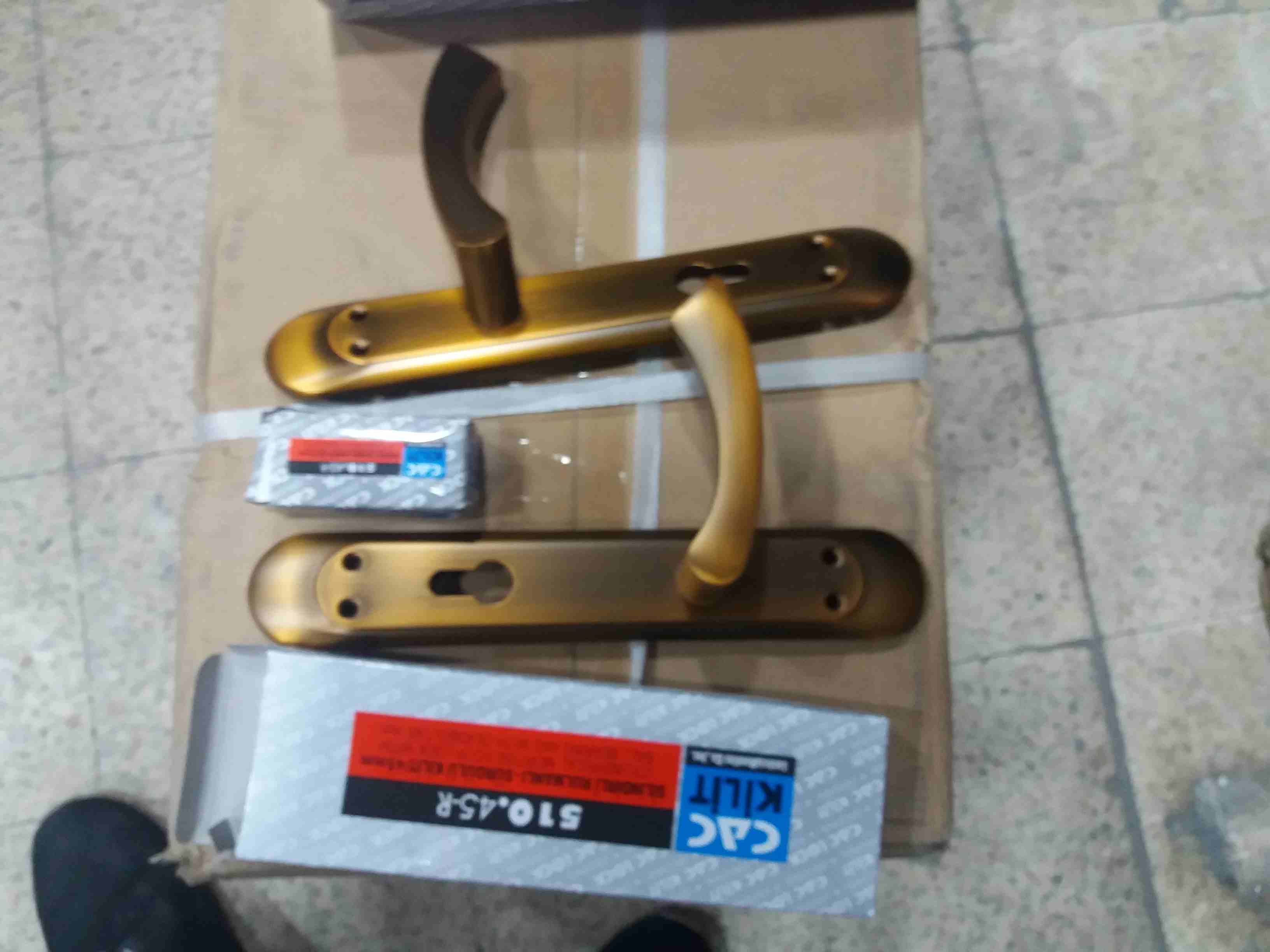 شروت 50 حبه زرفيل باب كامل سعر 5ونص دينار الحبه
لا تنسَ أنك شاهدت هذا الإعلان في عنكبوت
زرافيل...
