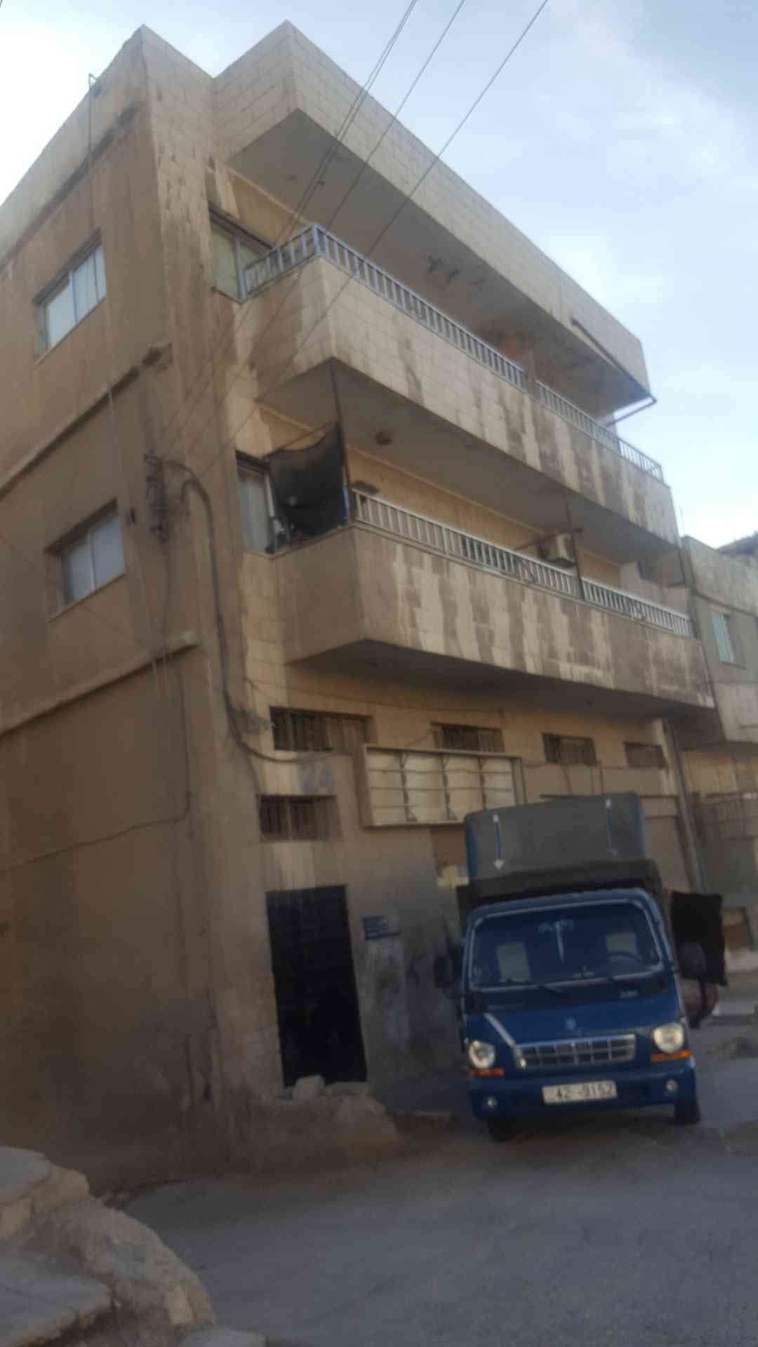 عماره كاملة للبيع
لا تنسَ أنك شاهدت هذا الإعلان في عنكبوت
عماره كاملة للبيع بسعر مغري جدا 5 م...