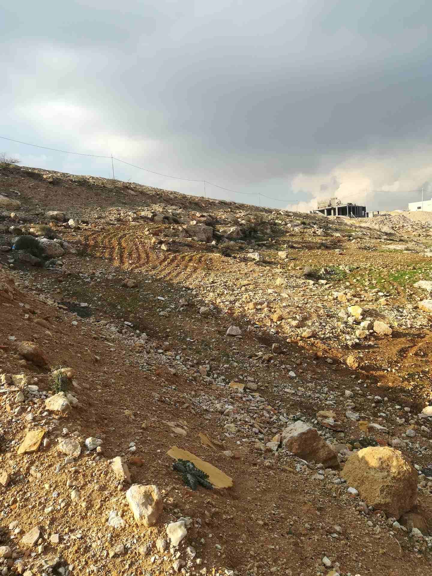 قطعه ارض ذات اطلالة رائعه قريبه من حدود شفابدران للبيع بسعر مغري.
لا تنسَ أنك شاهدت هذا الإعلان في عنكبوت...