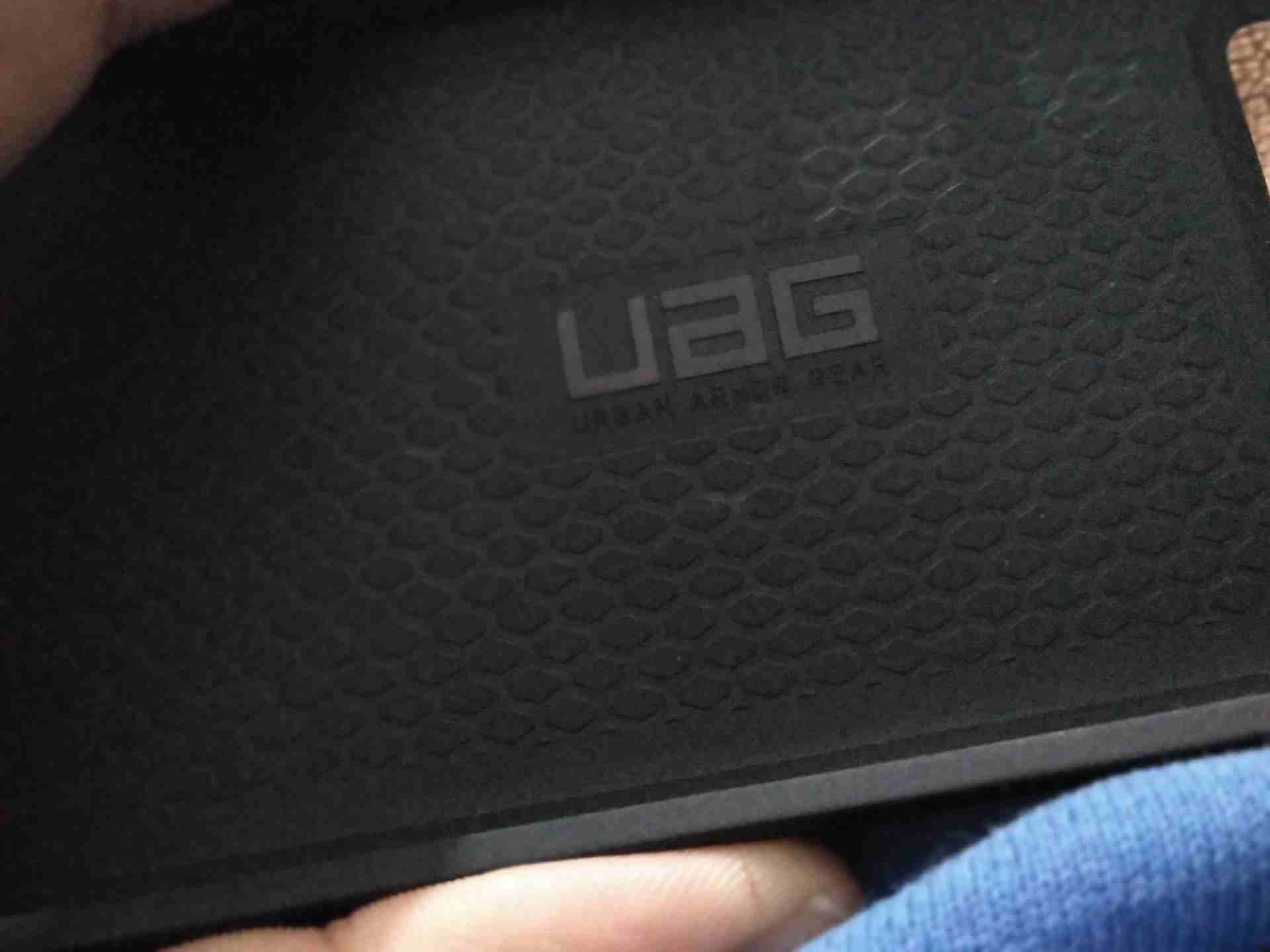 uag s8 cover كفر باك نوع uag ضد الصدمات و الكسر
لا تنسَ أنك شاهدت هذا الإعلان في عنكبوت
uag s8 co...
