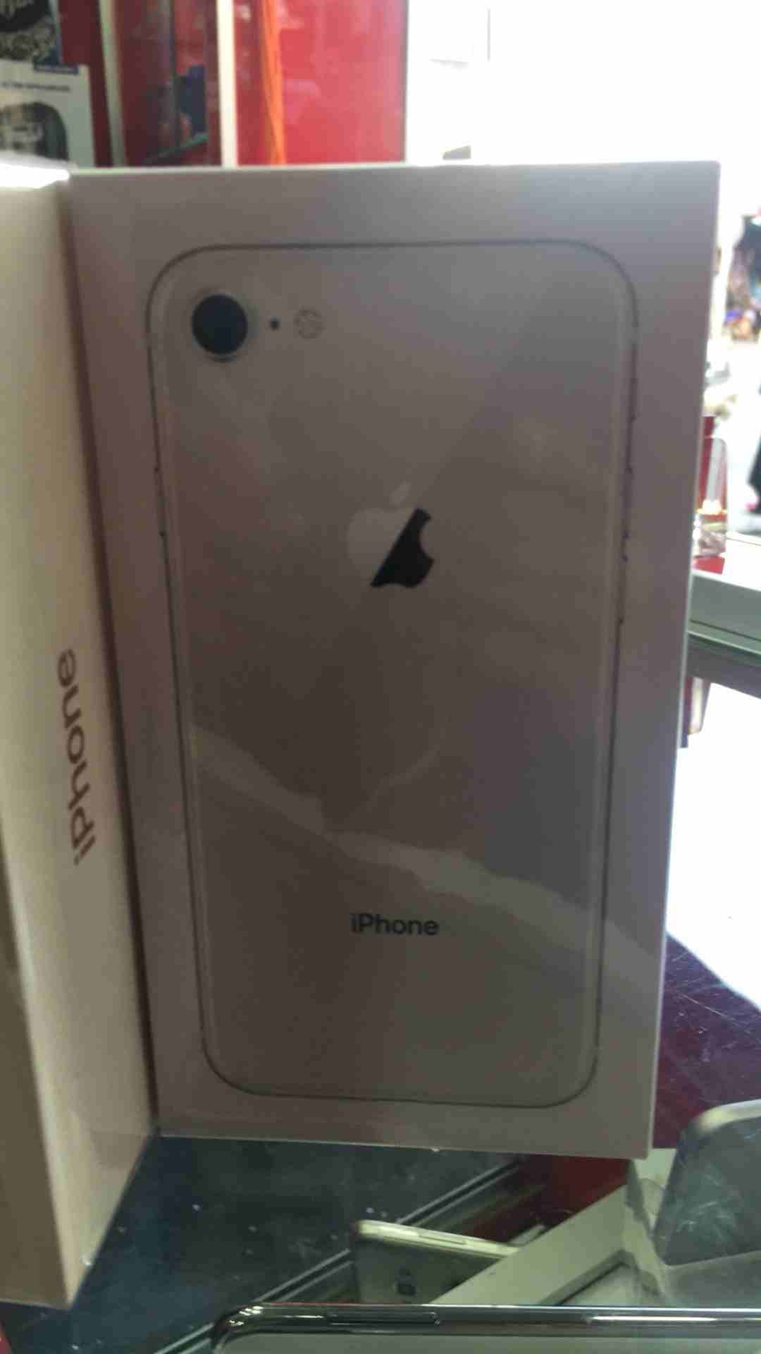 256 & Iphone 8 64 بسعر رااائع
لا تنسَ أنك شاهدت هذا الإعلان في عنكبوت
ايفون 8 64 جيجا بسعر 4...