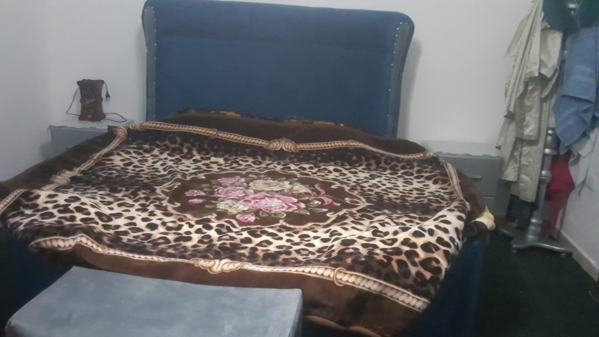 غرفة نوم بحالة جيده للبيع بسعر مغري
لا تنسَ أنك شاهدت هذا الإعلان في عنكبوت
غرفة نوم بحاله جي...