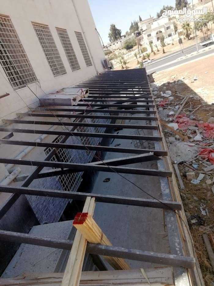 لخدمات القرميد / الكرميد
لا تنسَ أنك شاهدت هذا الإعلان في عنكبوت
شركة الأخوين للقرميد...
لتنف...
