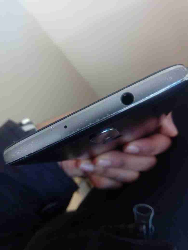جهازmoto m رام 3 وذاكرة 32 جهاز قوي جدآ وسريع
لا تنسَ أنك شاهدت هذا الإعلان في عنكبوت
جهازmot...