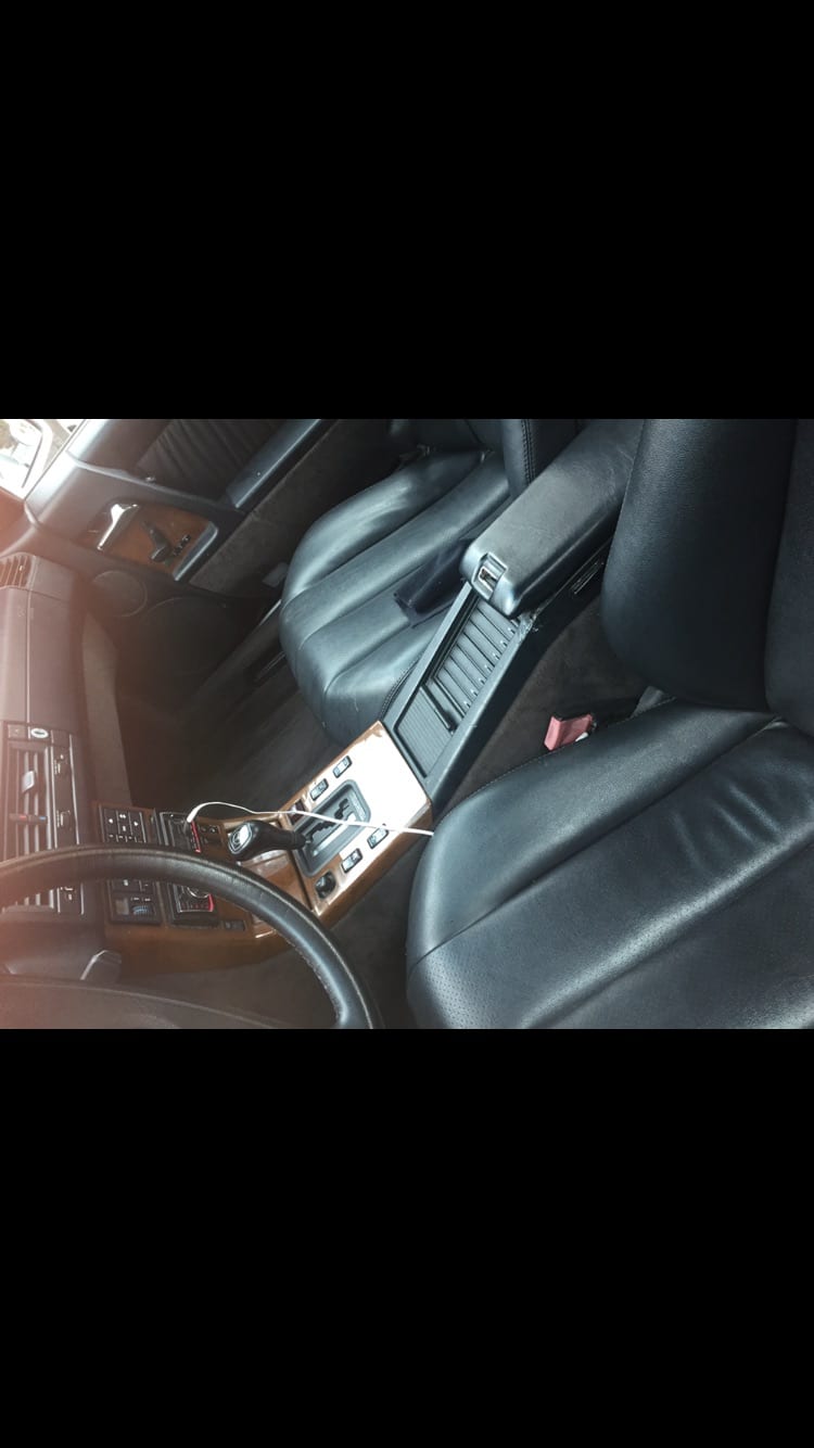 مرسيدس sl 500 كشف كلاسيك 7جيد
لا تنسَ أنك شاهدت هذا الإعلان في عنكبوت
مرسيدس كلاسيك كشف من ان...