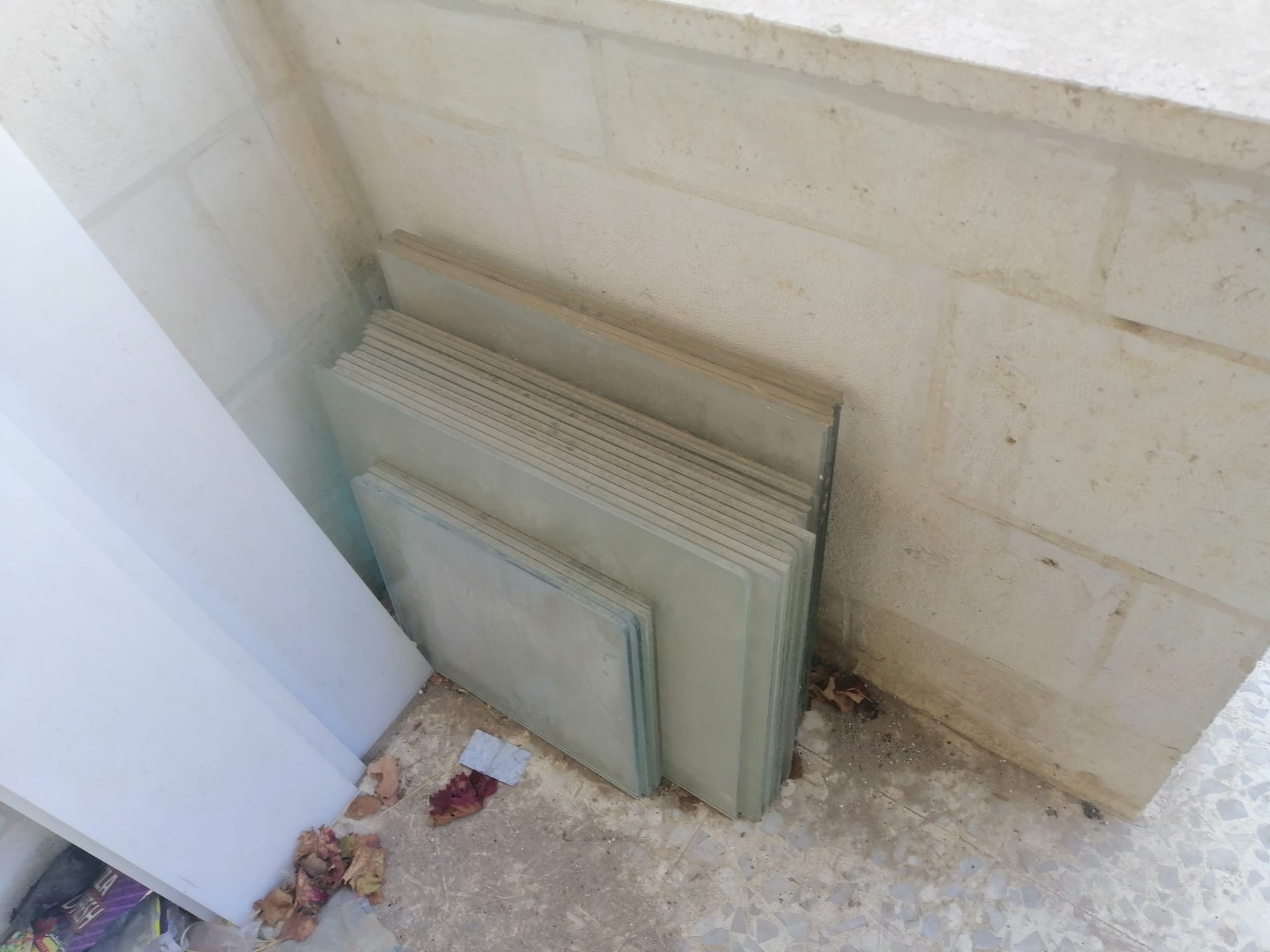 ستاندات خضار وفواكه وستاندات شيبس للبيع
لا تنسَ أنك شاهدت هذا الإعلان في عنكبوت
ستاندات خض...