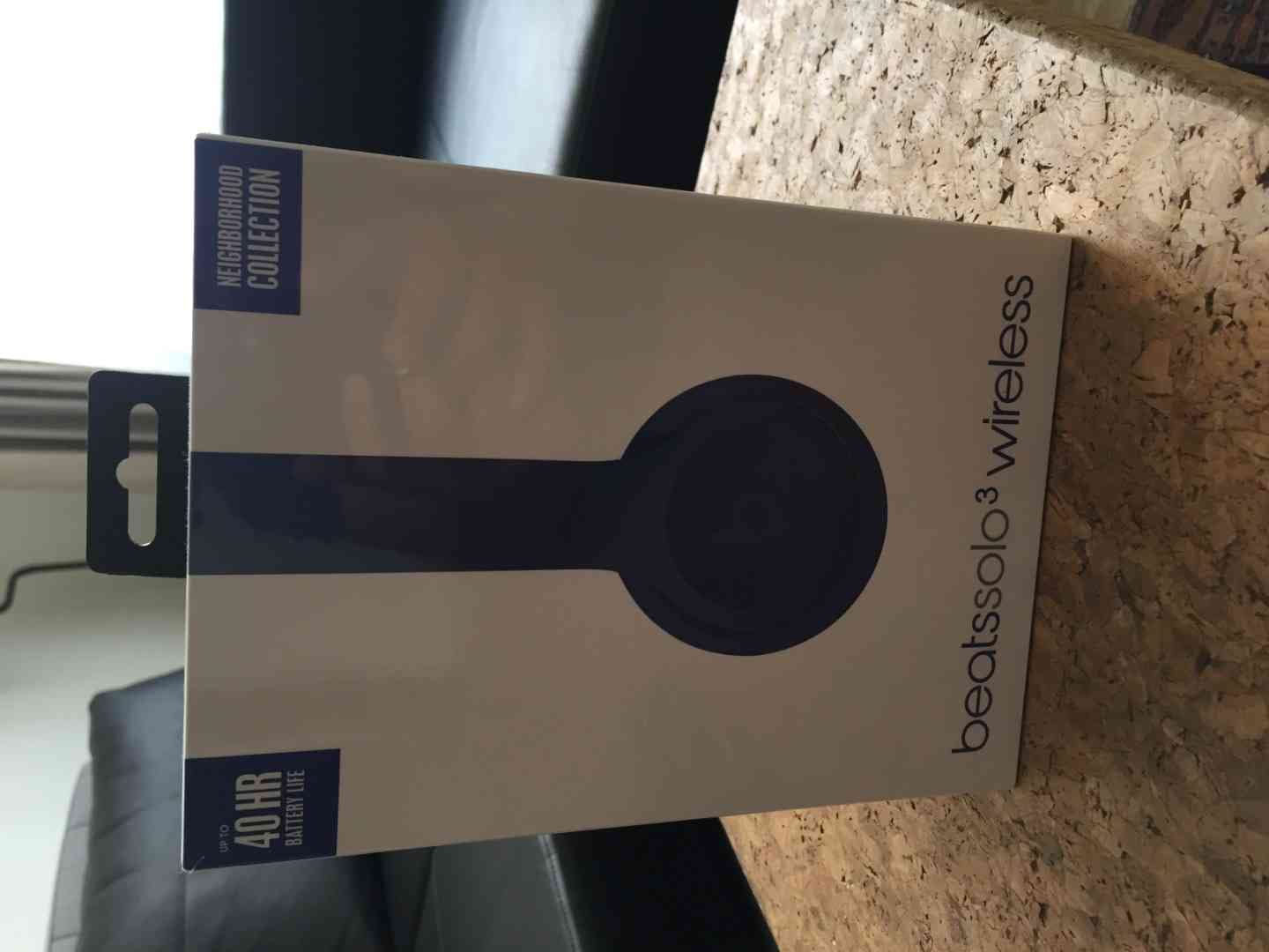 Beats Solo3 Wireless On-Ear Headphone - Break Blue
لا تنسَ أنك شاهدت هذا الإعلان في عنكبوت
Br...