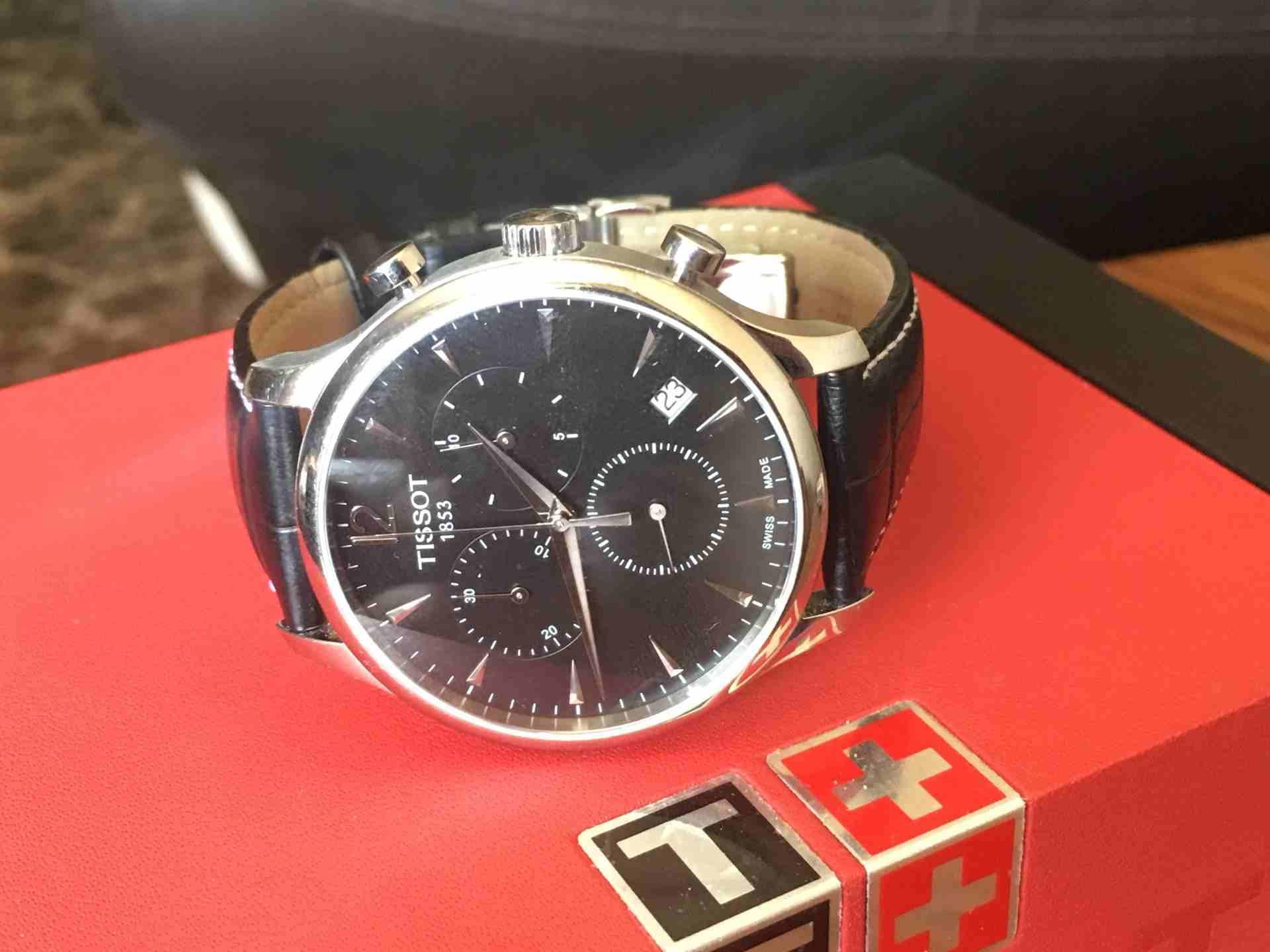 ساعه tissot جديده اصليه
لا تنسَ أنك شاهدت هذا الإعلان في عنكبوت
ساعه تيسوت جديده اصلي سويسري بالج...