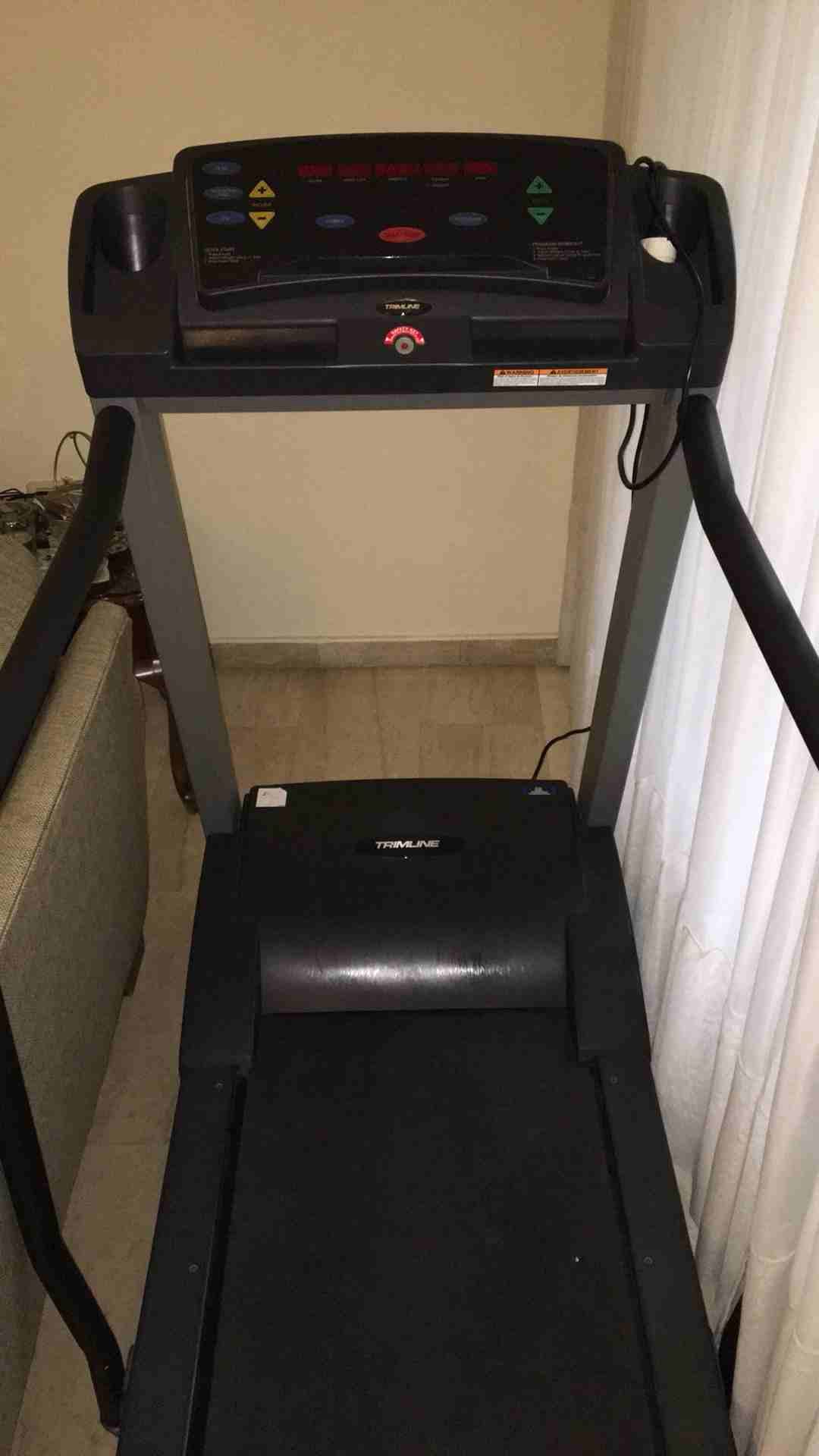 Treadmill, brand Trimline 2.0 HP for sale
لا تنسَ أنك شاهدت هذا الإعلان في عنكبوت
Treadmill in ex...