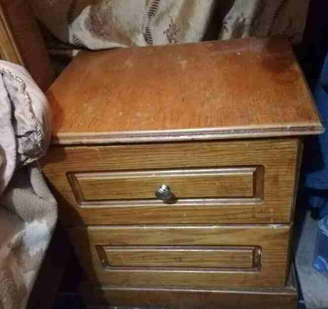 غرفة نوم خشب لاتيه مستعملة بسعر مغري
لا تنسَ أنك شاهدت هذا الإعلان في عنكبوت
غرفة نوم بحالة جيدة...