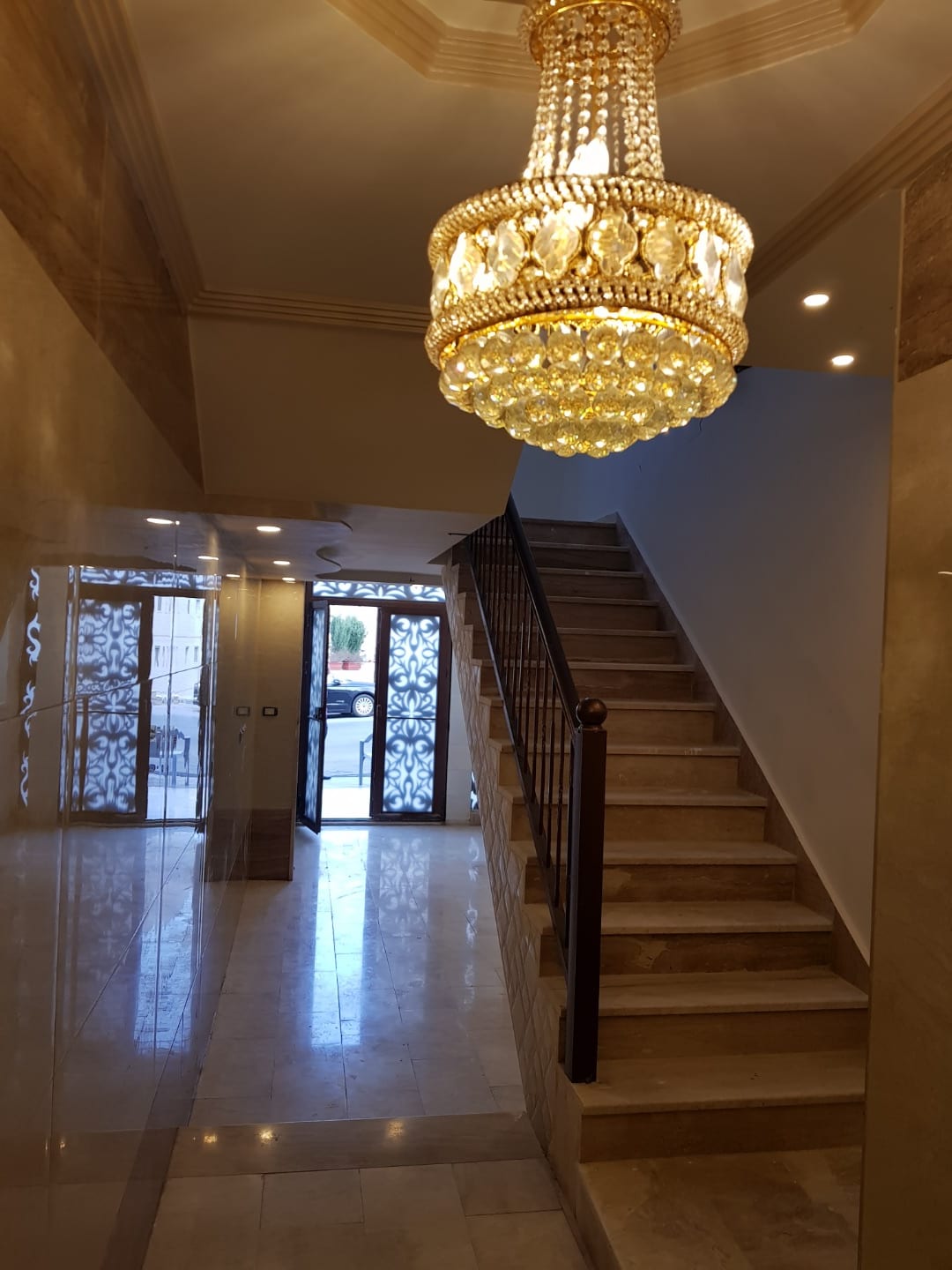مبنى سكني تشطيب فندقي جديد للايجار في شارع الجامعة
لا تنسَ أنك شاهدت هذا الإعلان في عنكبوت
لل...