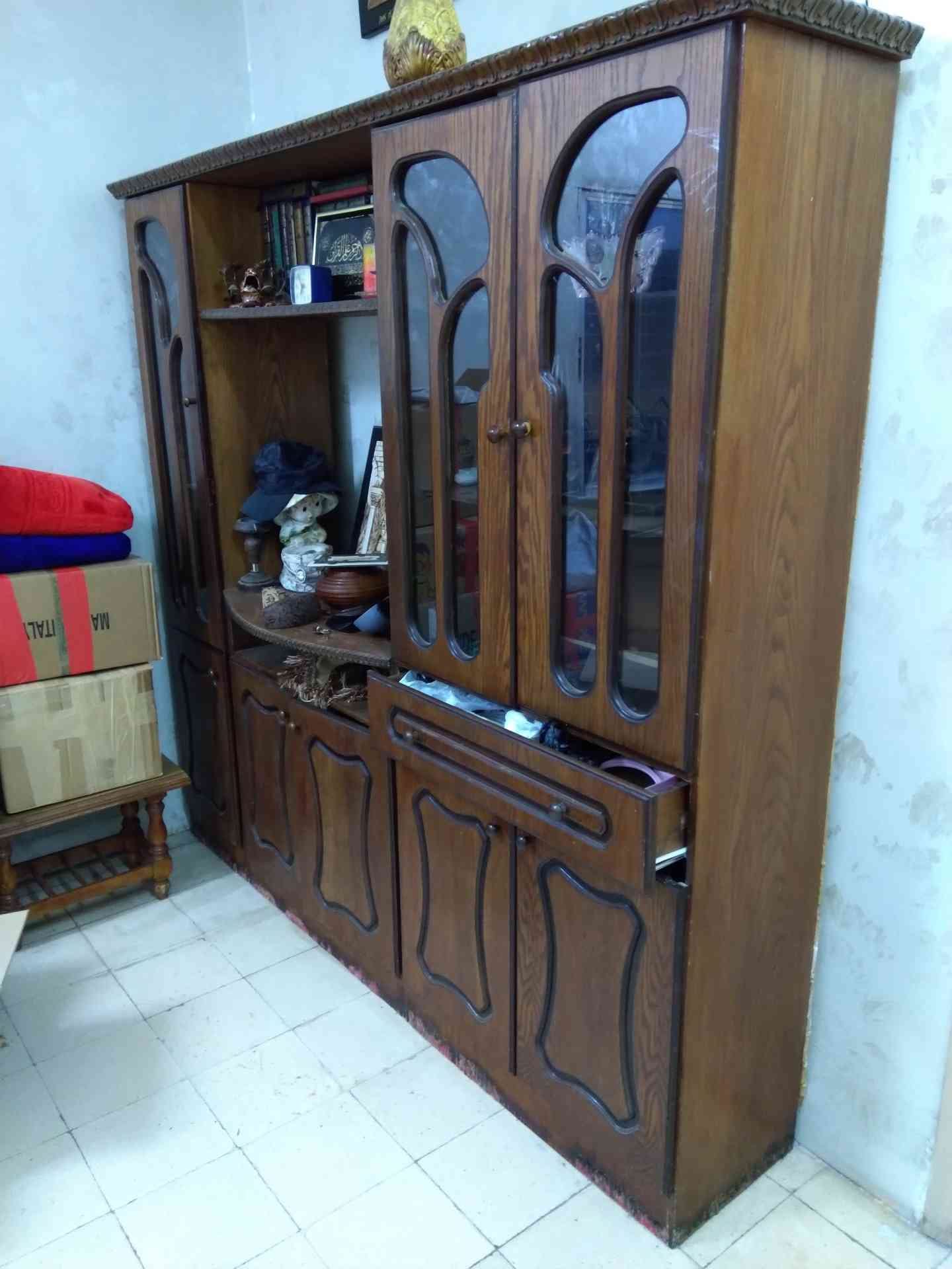 بوفي ملبس قشرة بلوط
لا تنسَ أنك شاهدت هذا الإعلان في عنكبوت
بوفي تلفزيون خشب لاتي ملبس قشرة ب...