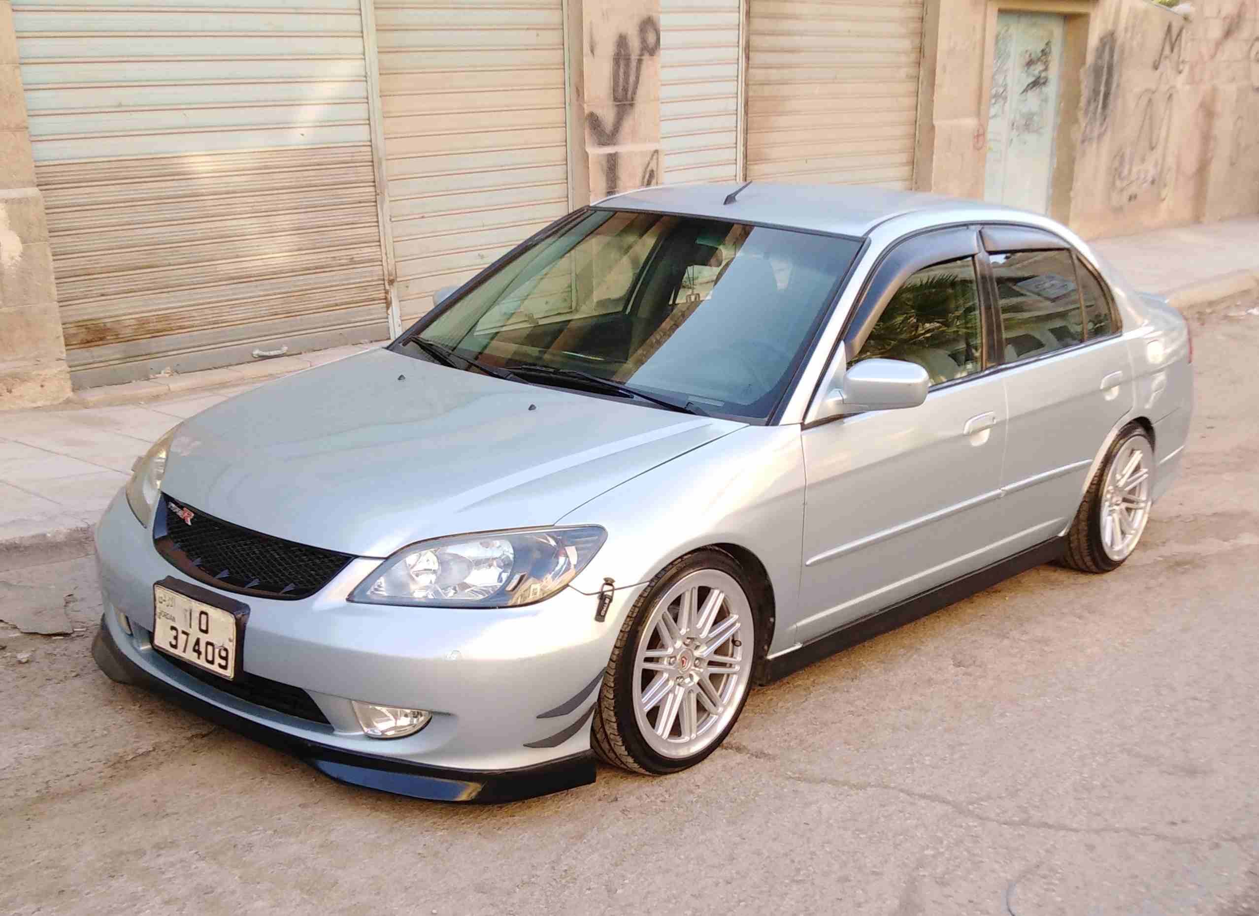 هوندا سيفيك 2004
لا تنسَ أنك شاهدت هذا الإعلان في عنكبوت
هوندا سيفيك 2004 هابيرد
إضافات فل كامل ا...