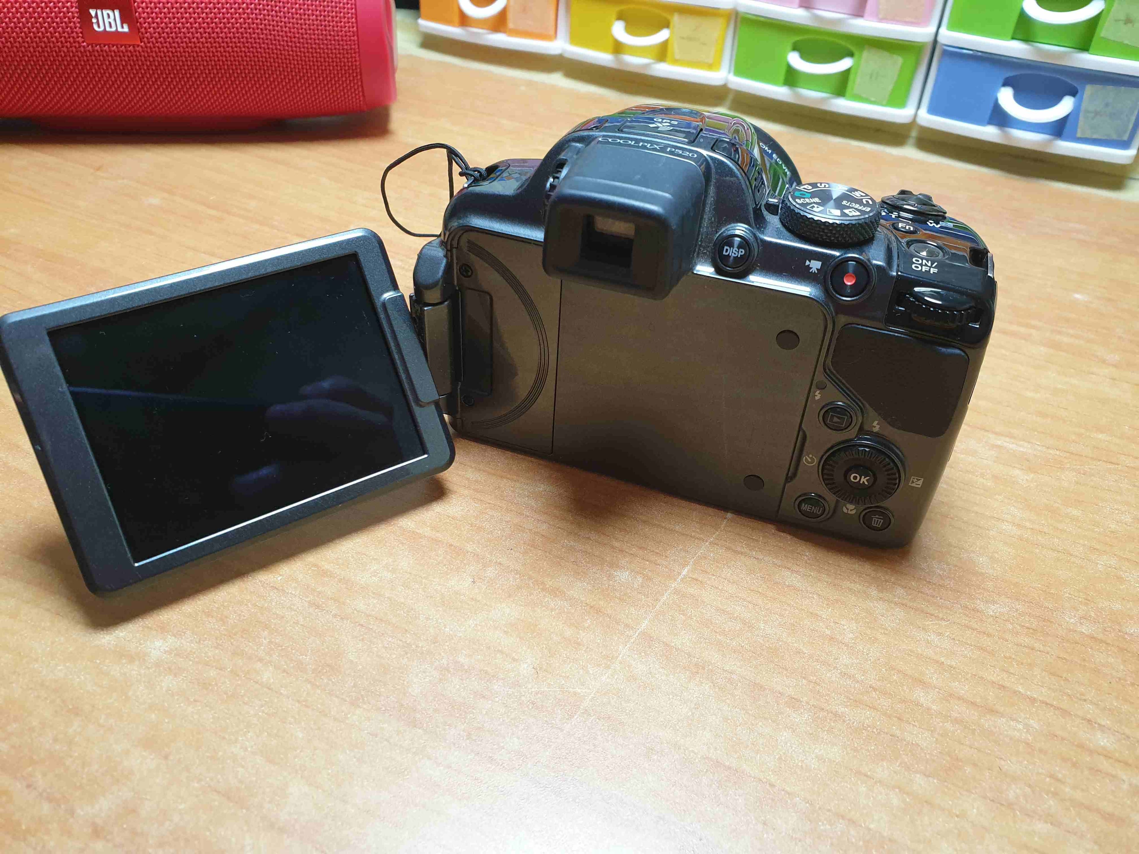 Nikon COOLPIX P520 بحالة الوكالة
لا تنسَ أنك شاهدت هذا الإعلان في عنكبوت
الكاميرا مستعملة استعمال...
