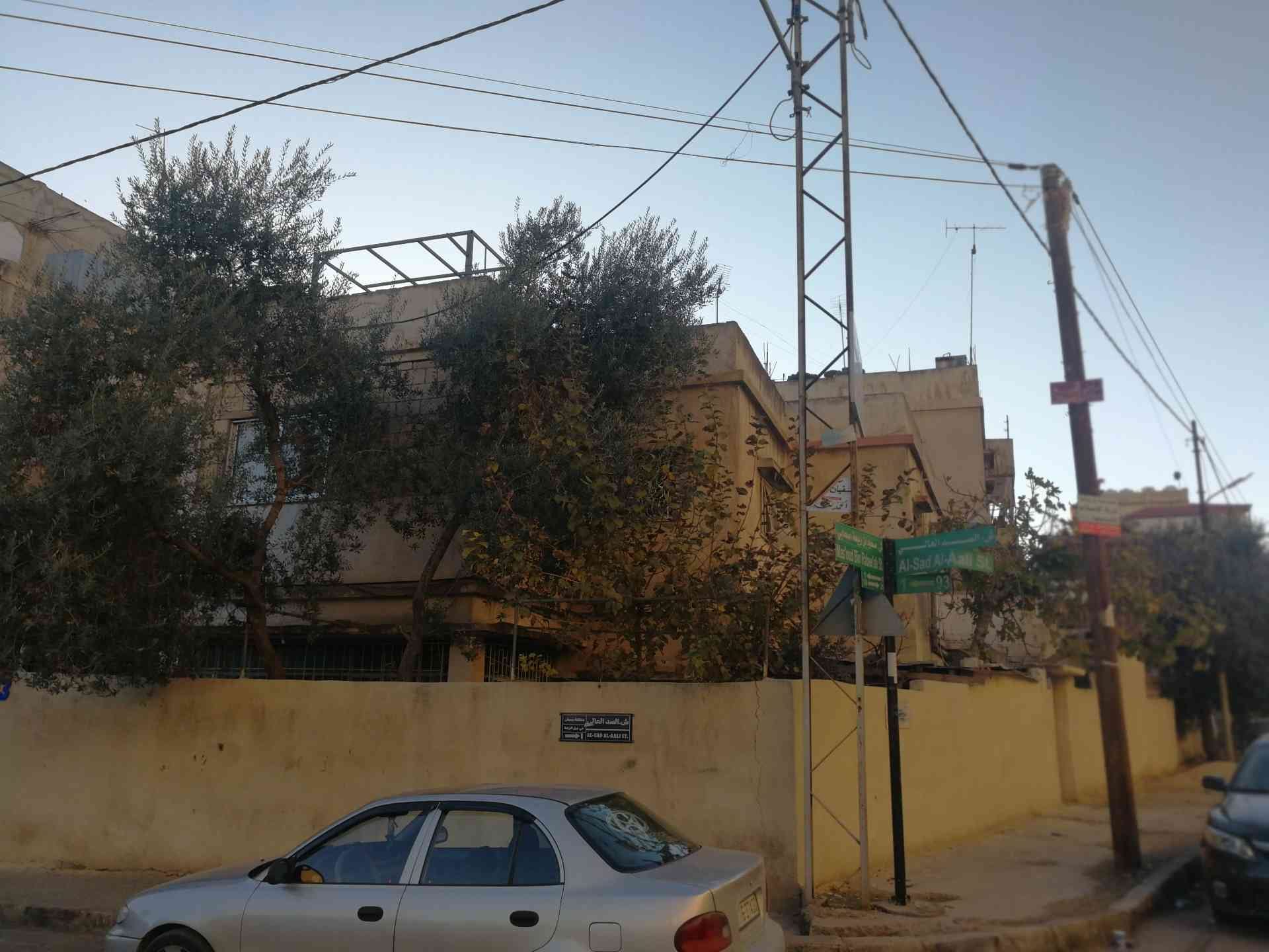 بيت مستقل لقطه مقابل الاستقلال مول مباشرة على شارعين
لا تنسَ أنك شاهدت هذا الإعلان في عنكبوت...